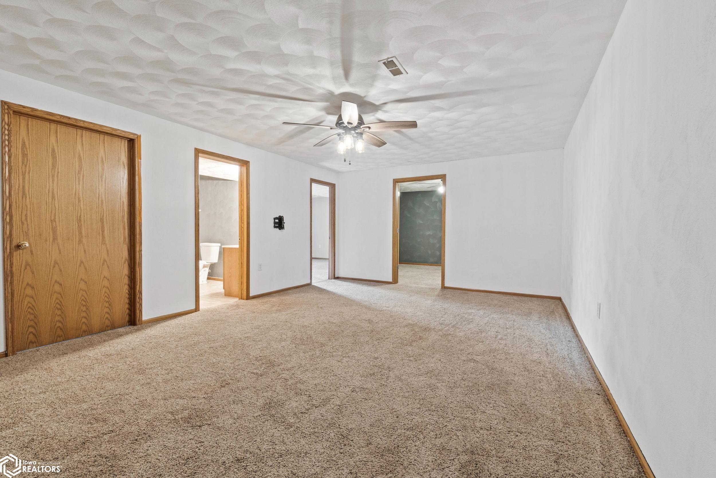 303 NW Hoover Street, Keota, Iowa image 17
