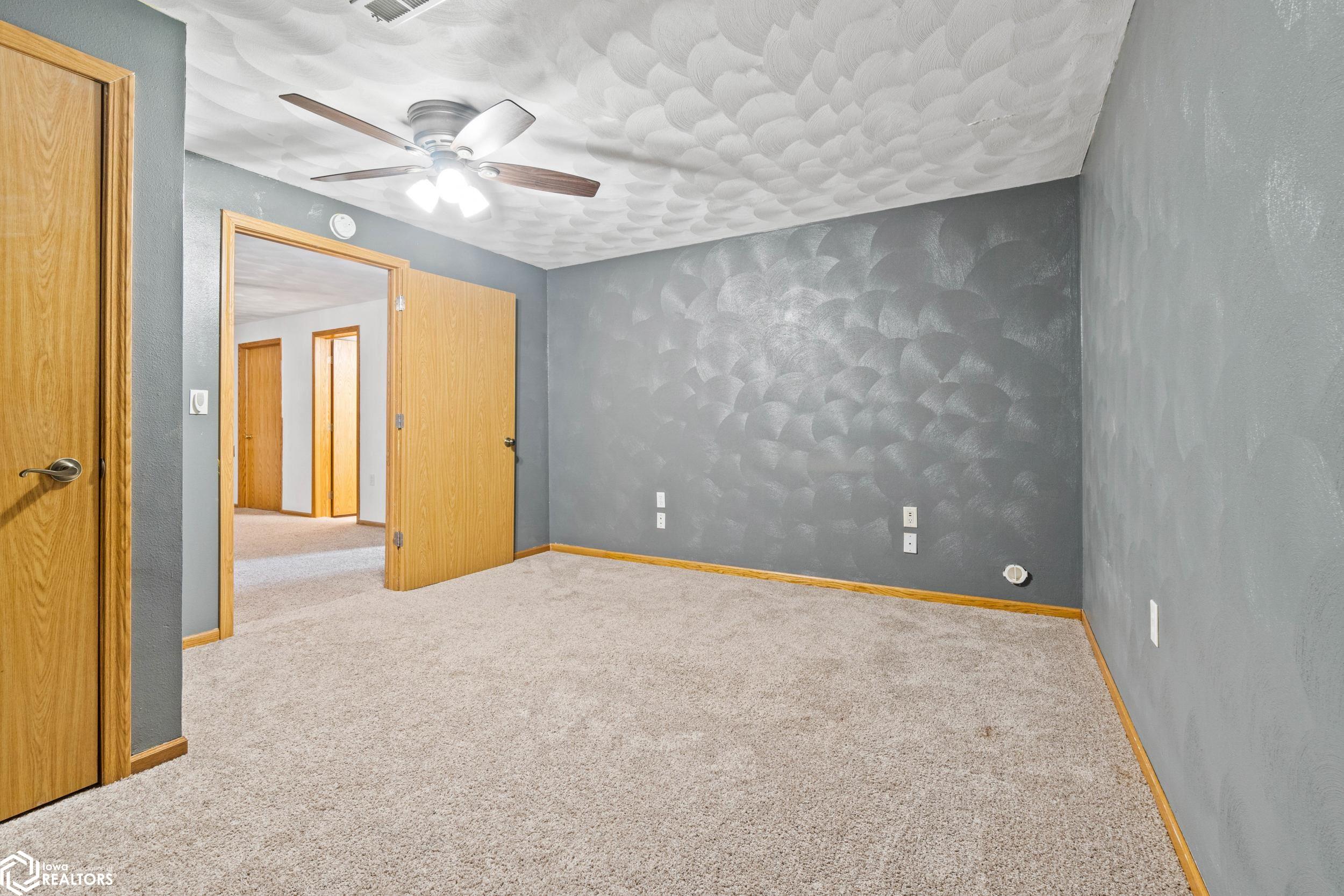 303 NW Hoover Street, Keota, Iowa image 22