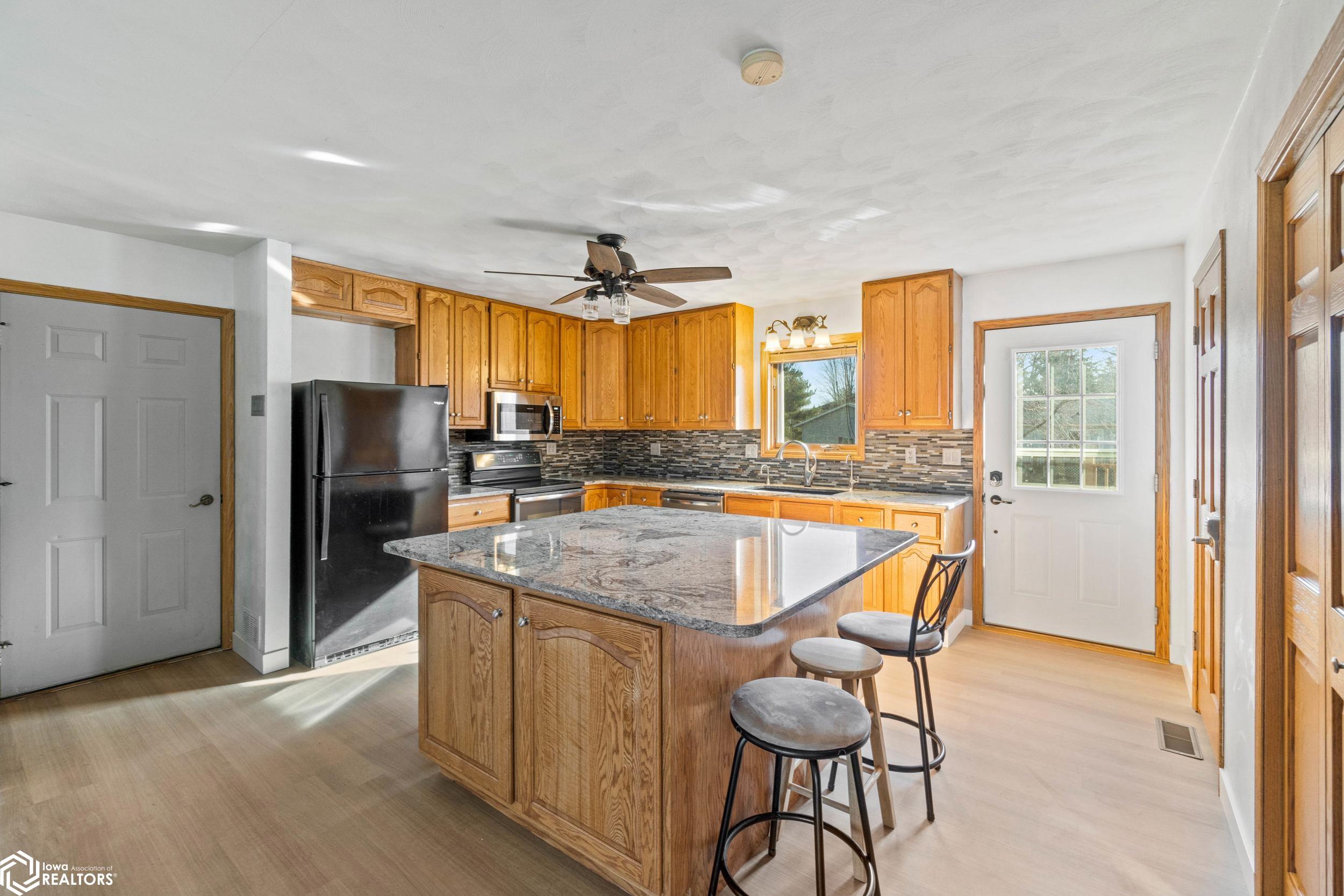 303 NW Hoover Street, Keota, Iowa image 4