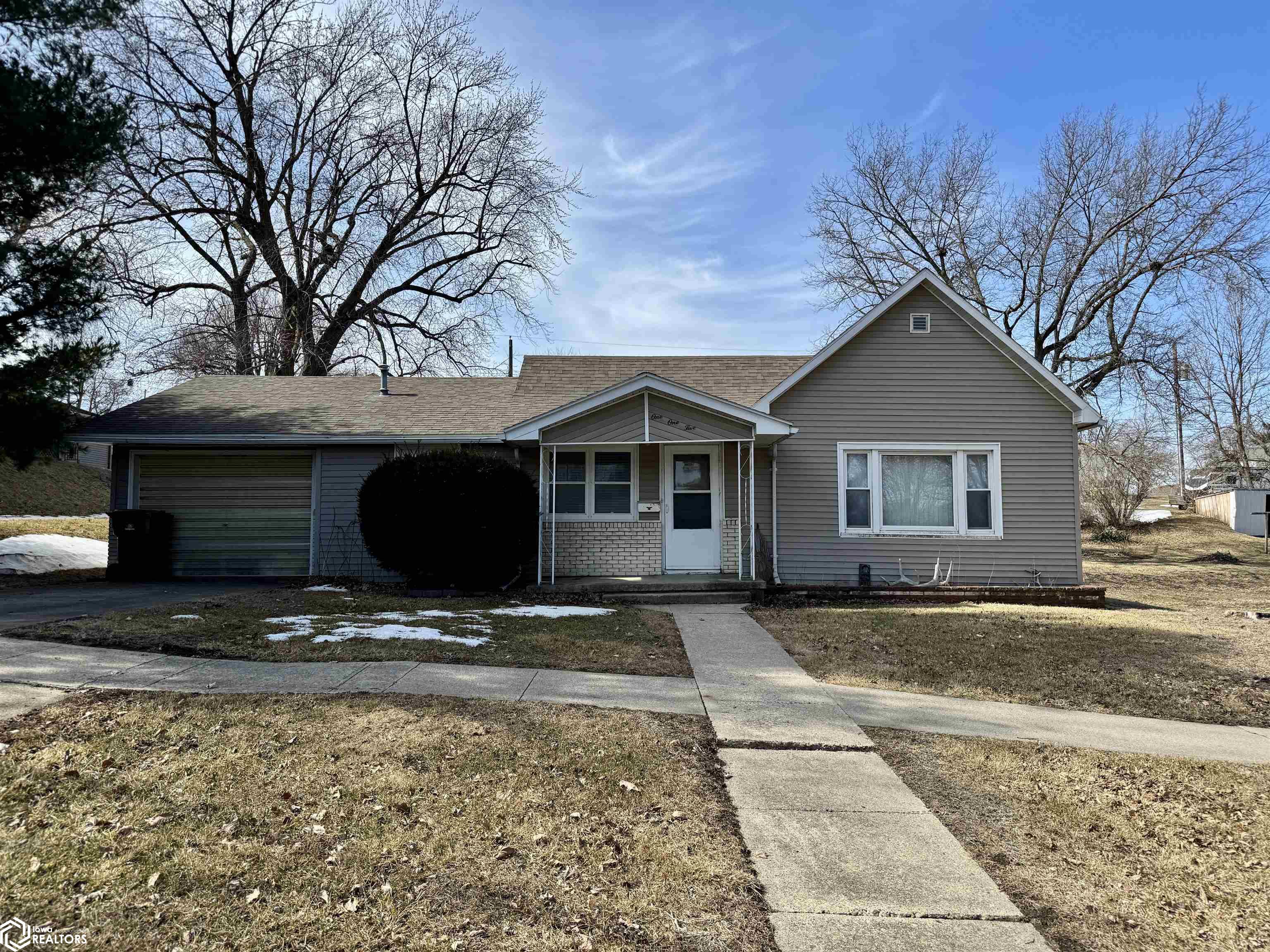 115 2nd Avenue, Audubon, Iowa image 1