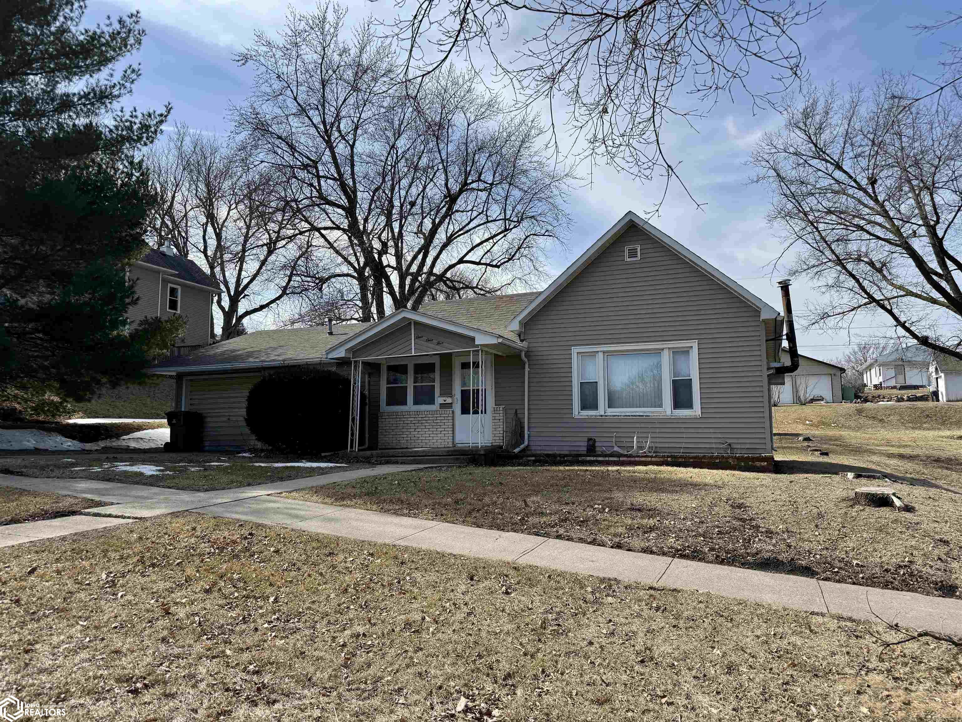115 2nd Avenue, Audubon, Iowa image 2