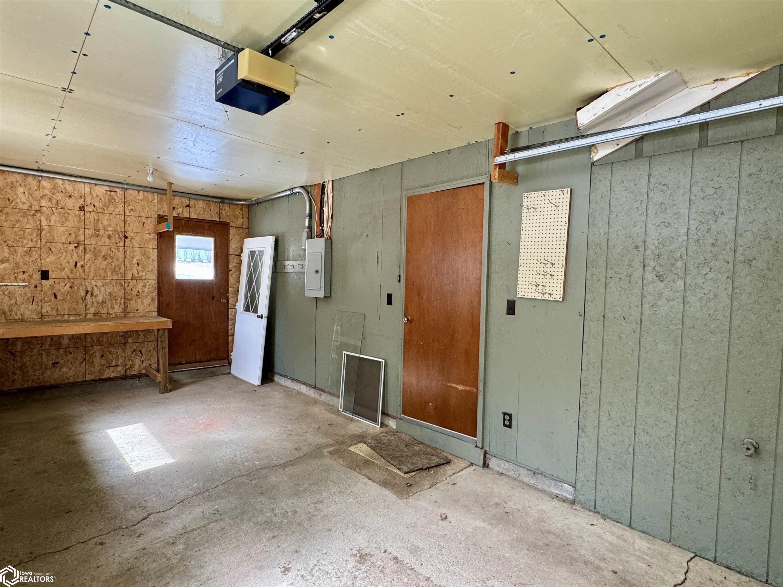 115 2nd Avenue, Audubon, Iowa image 31