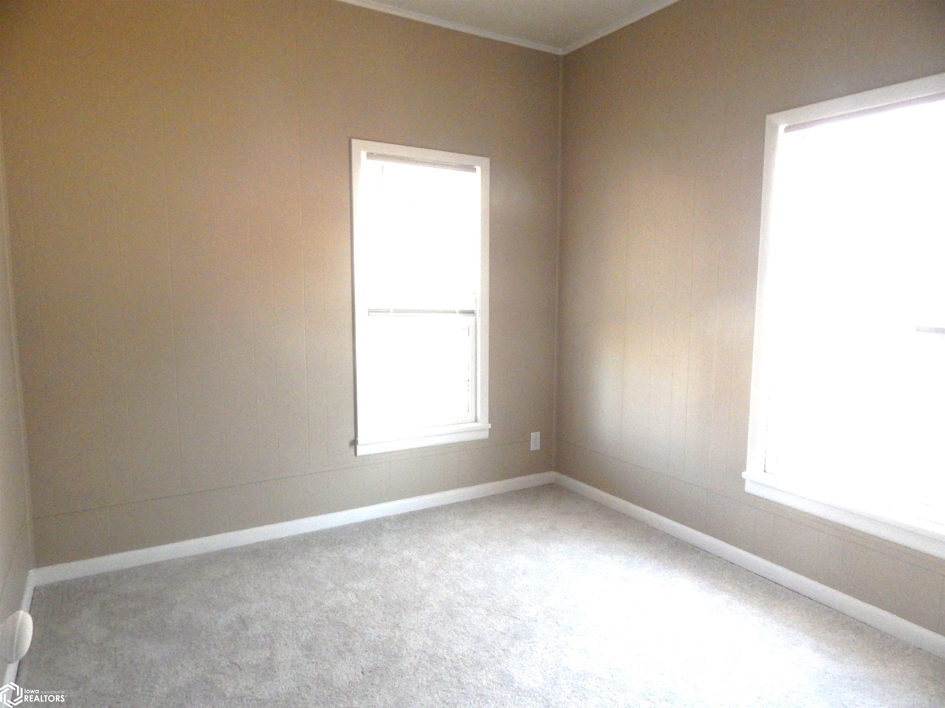 2134 Avenue G, Fort Madison, Iowa image 11