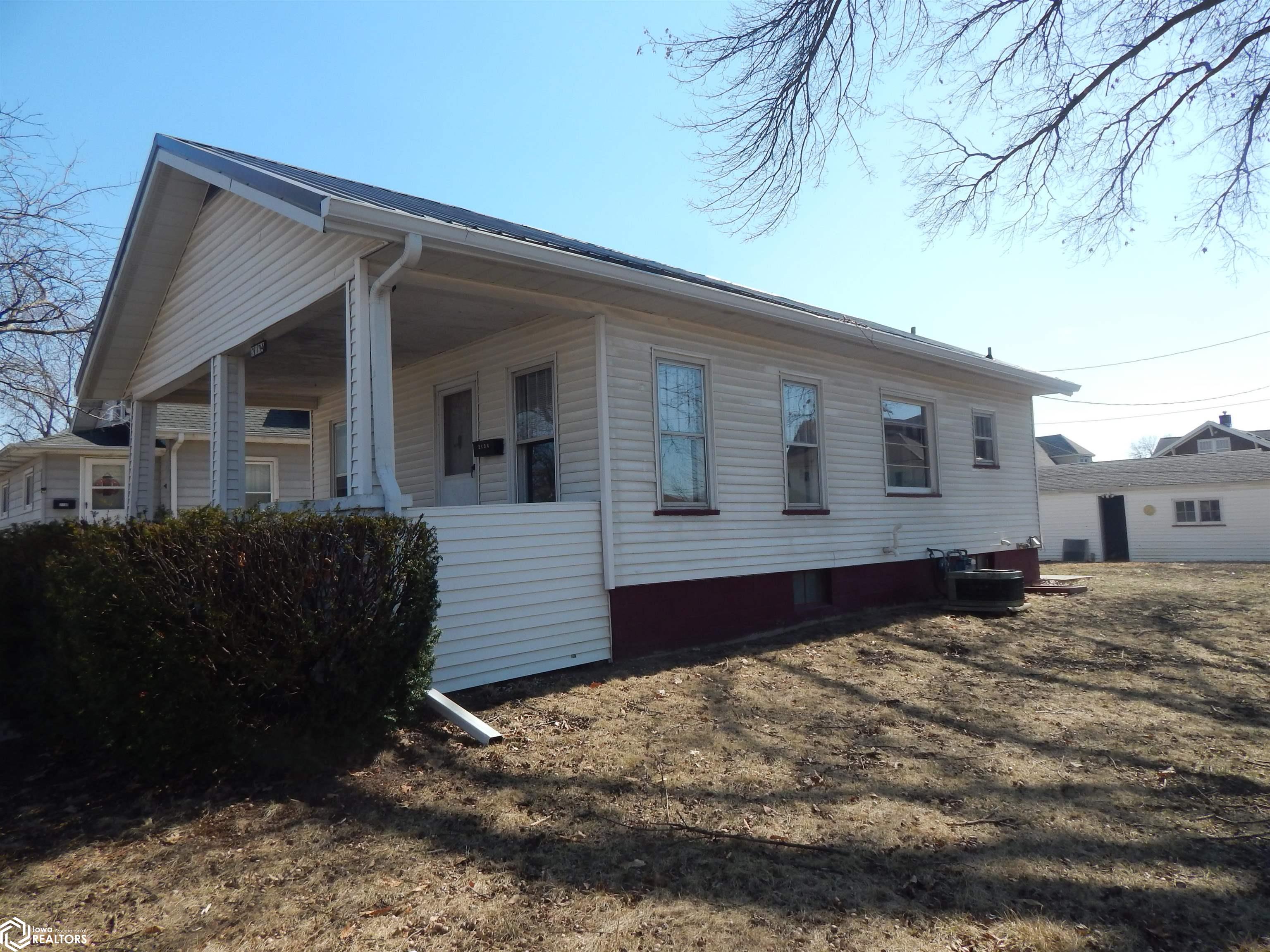 2134 Avenue G, Fort Madison, Iowa image 3