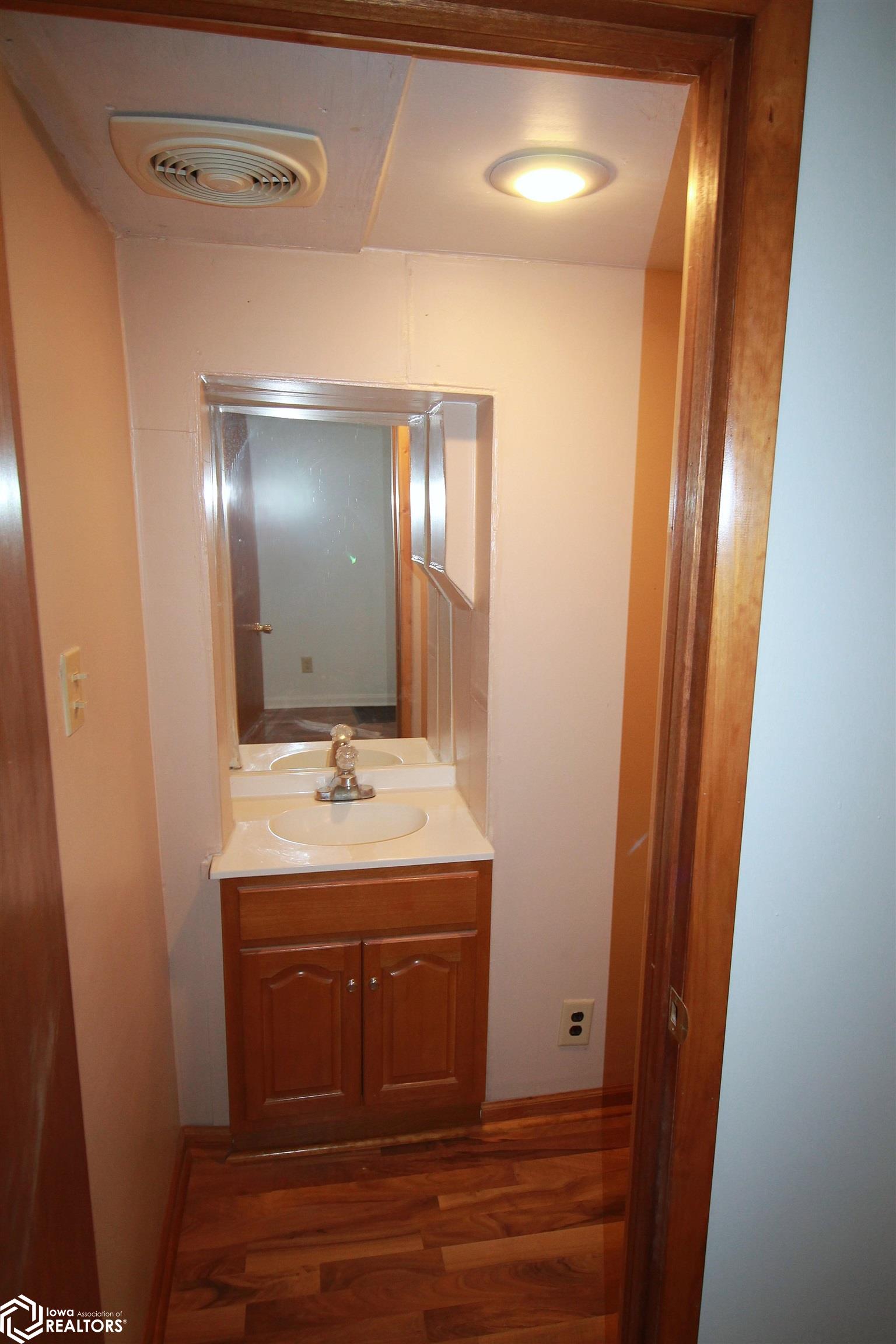 109 N 17th Street, Clarinda, Iowa image 11