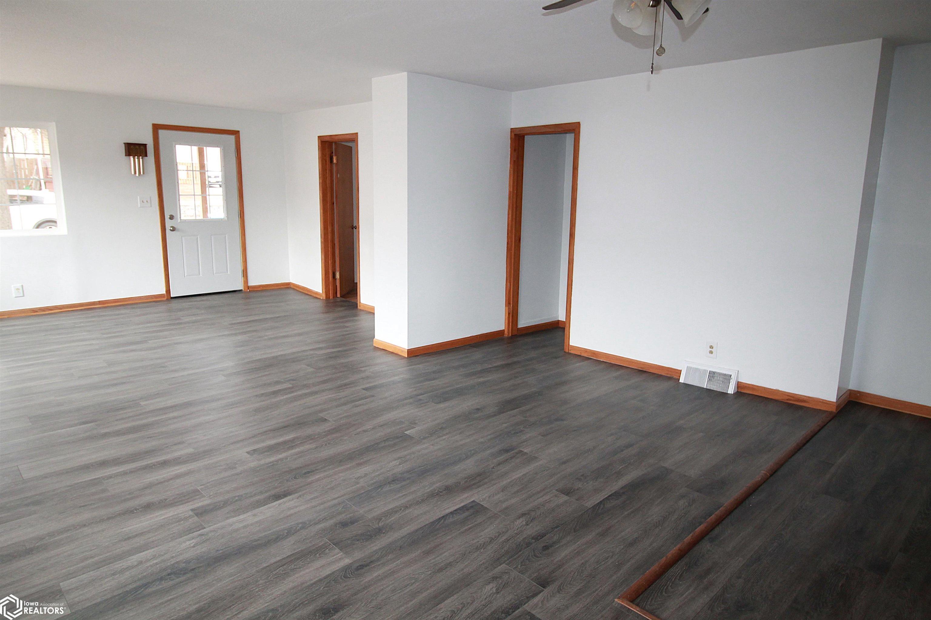 109 N 17th Street, Clarinda, Iowa image 4