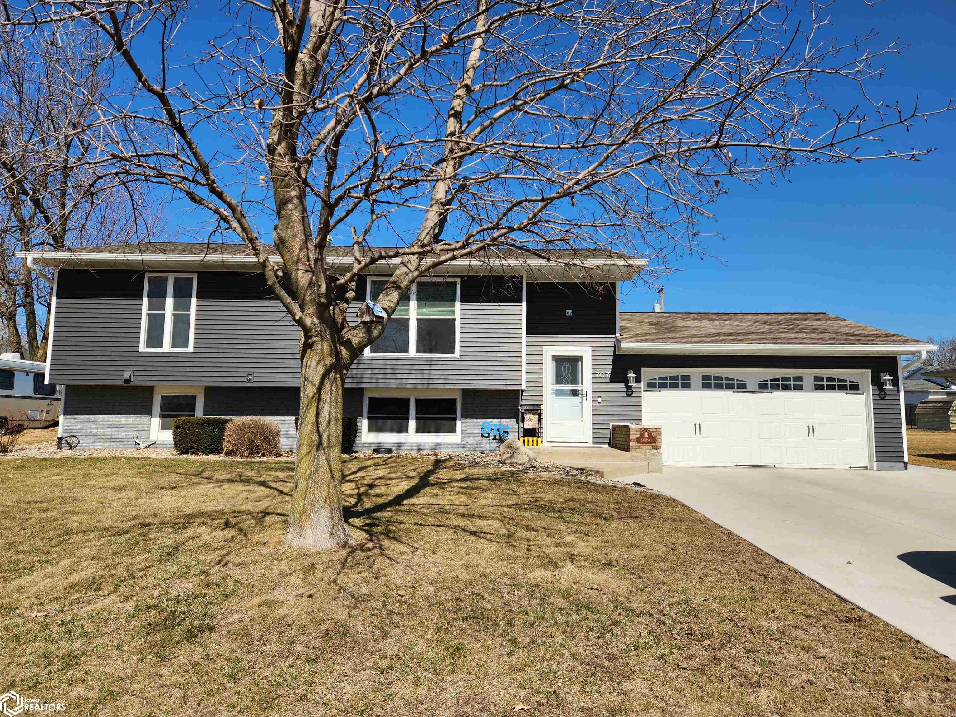 707 E Harrison Street, Toledo, Iowa image 14