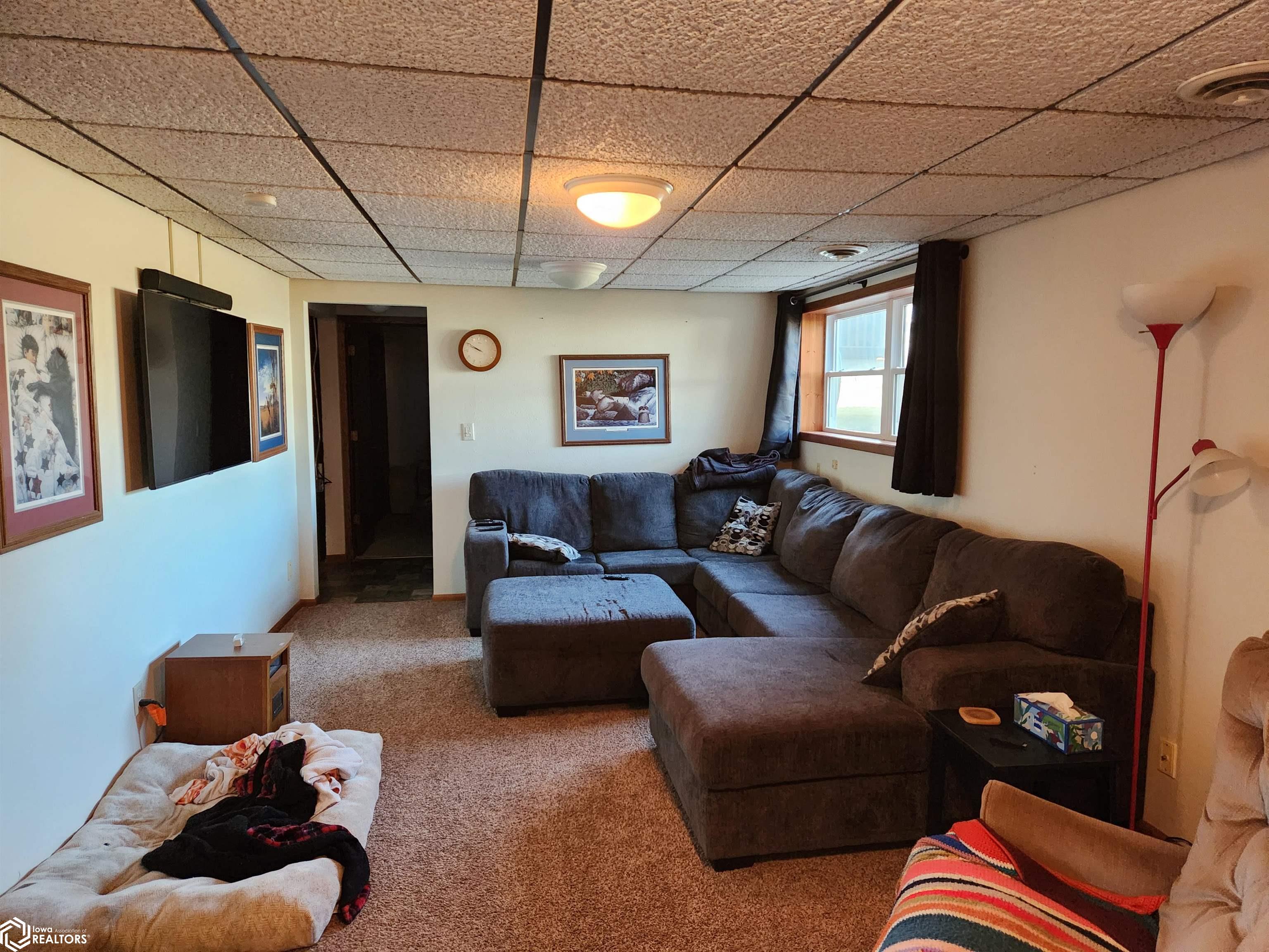 707 E Harrison Street, Toledo, Iowa image 5