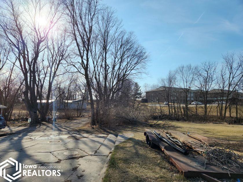 200 3rd Avenue, Grinnell, Iowa image 3
