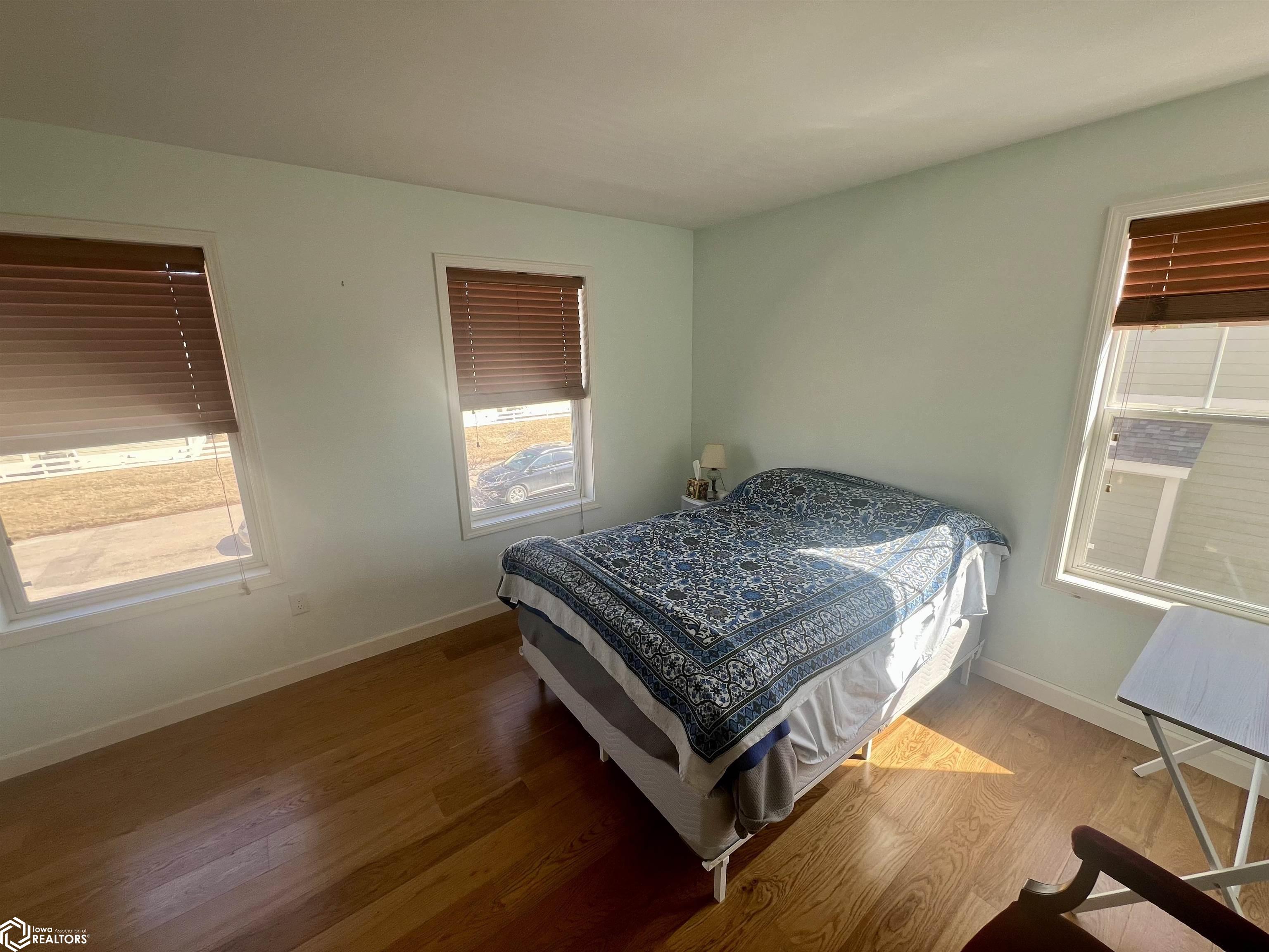 2140 Jade Lane, Fairfield, Iowa image 25