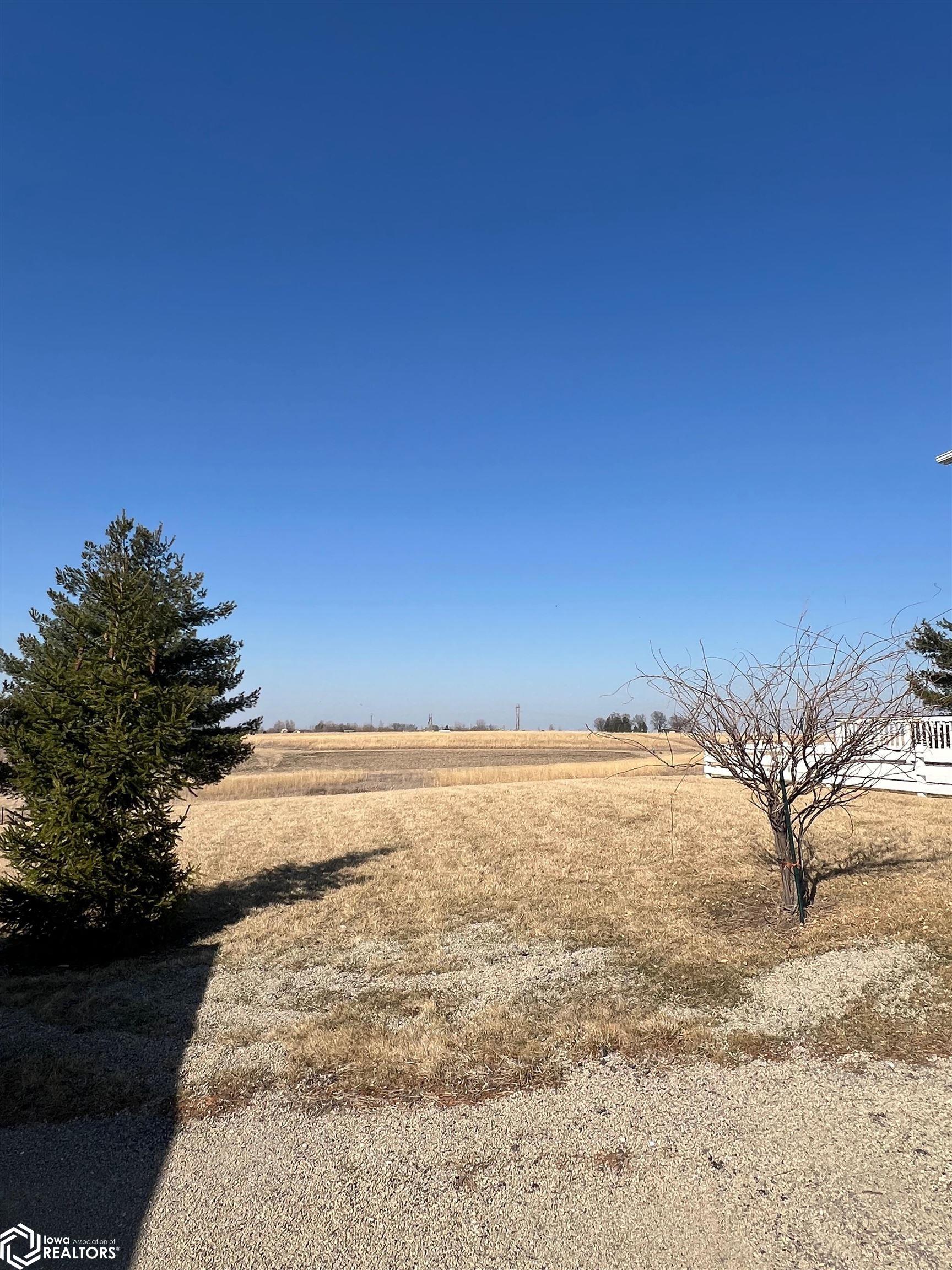 2140 Jade Lane, Fairfield, Iowa image 7