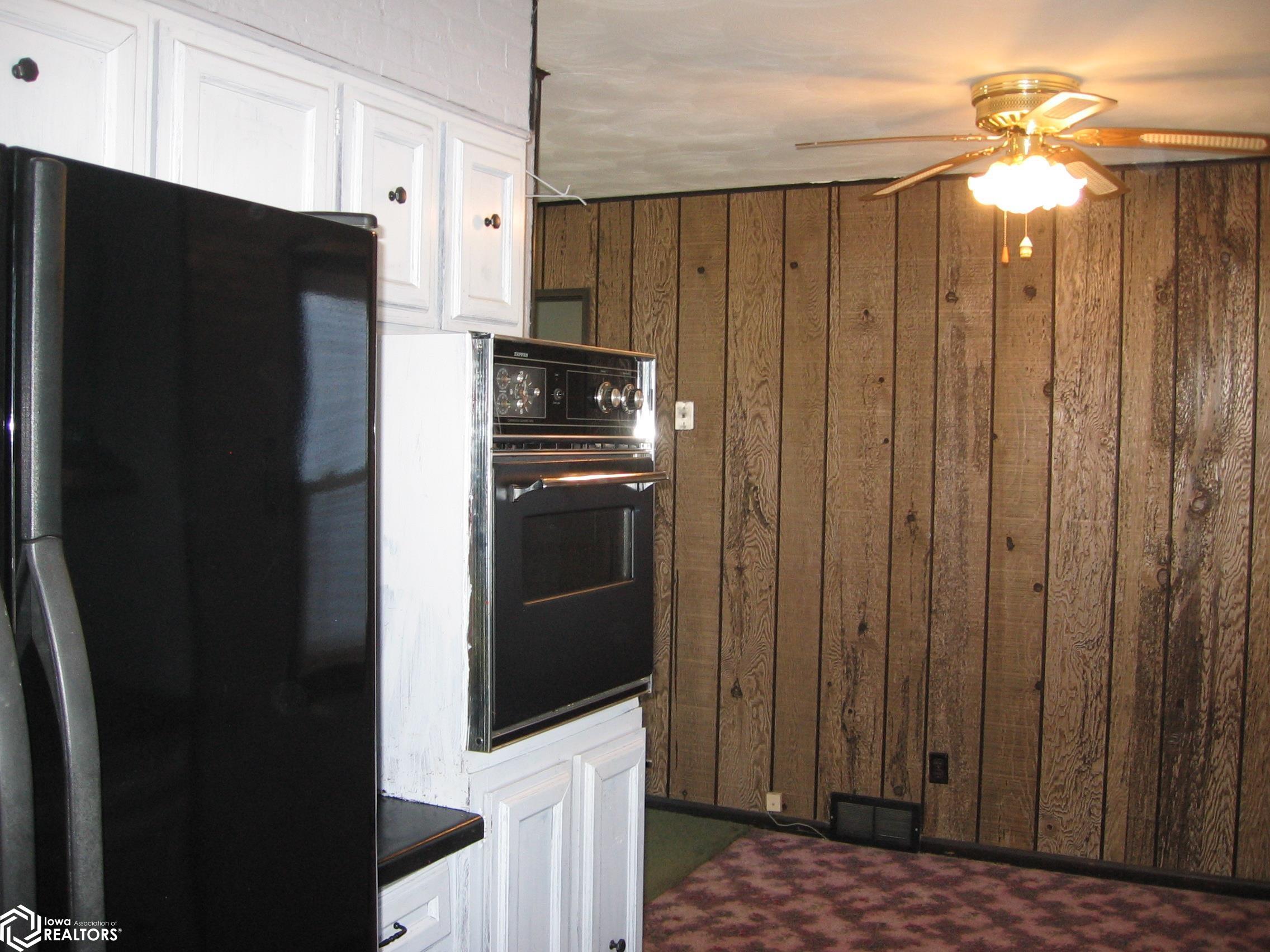 328 Boulevard Road, Keokuk, Iowa image 4