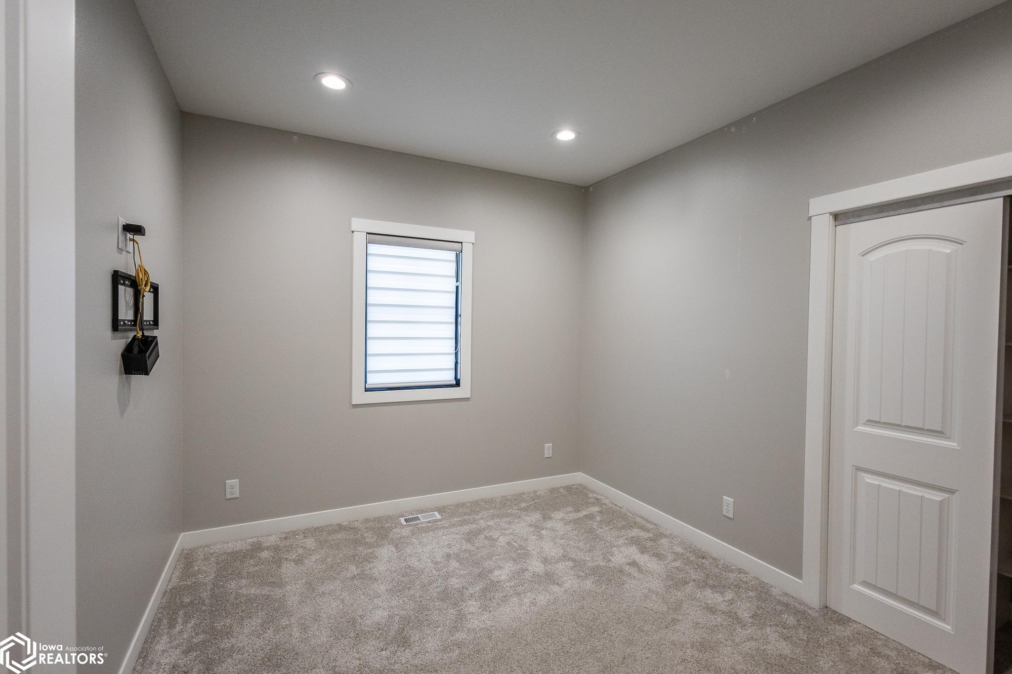 325 W Fuller Drive, Garner, Iowa image 15