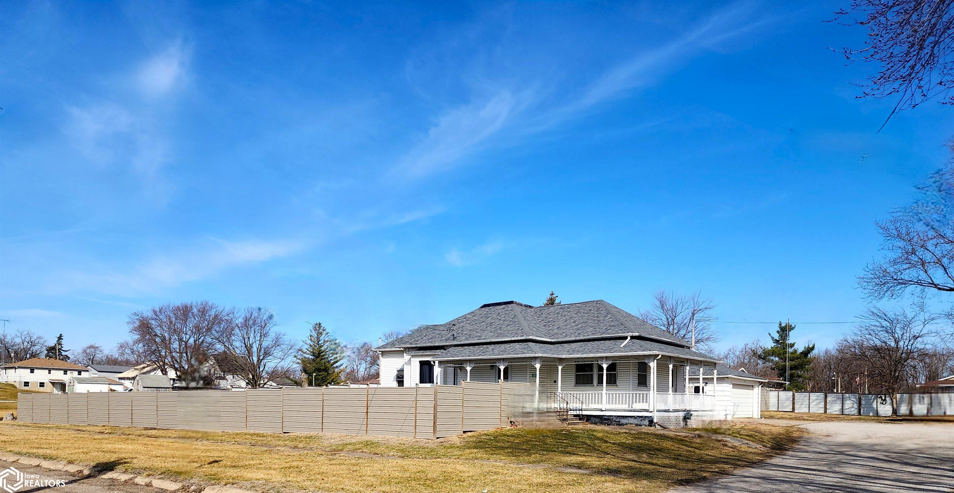511 E State Street, Corydon, Iowa image 2