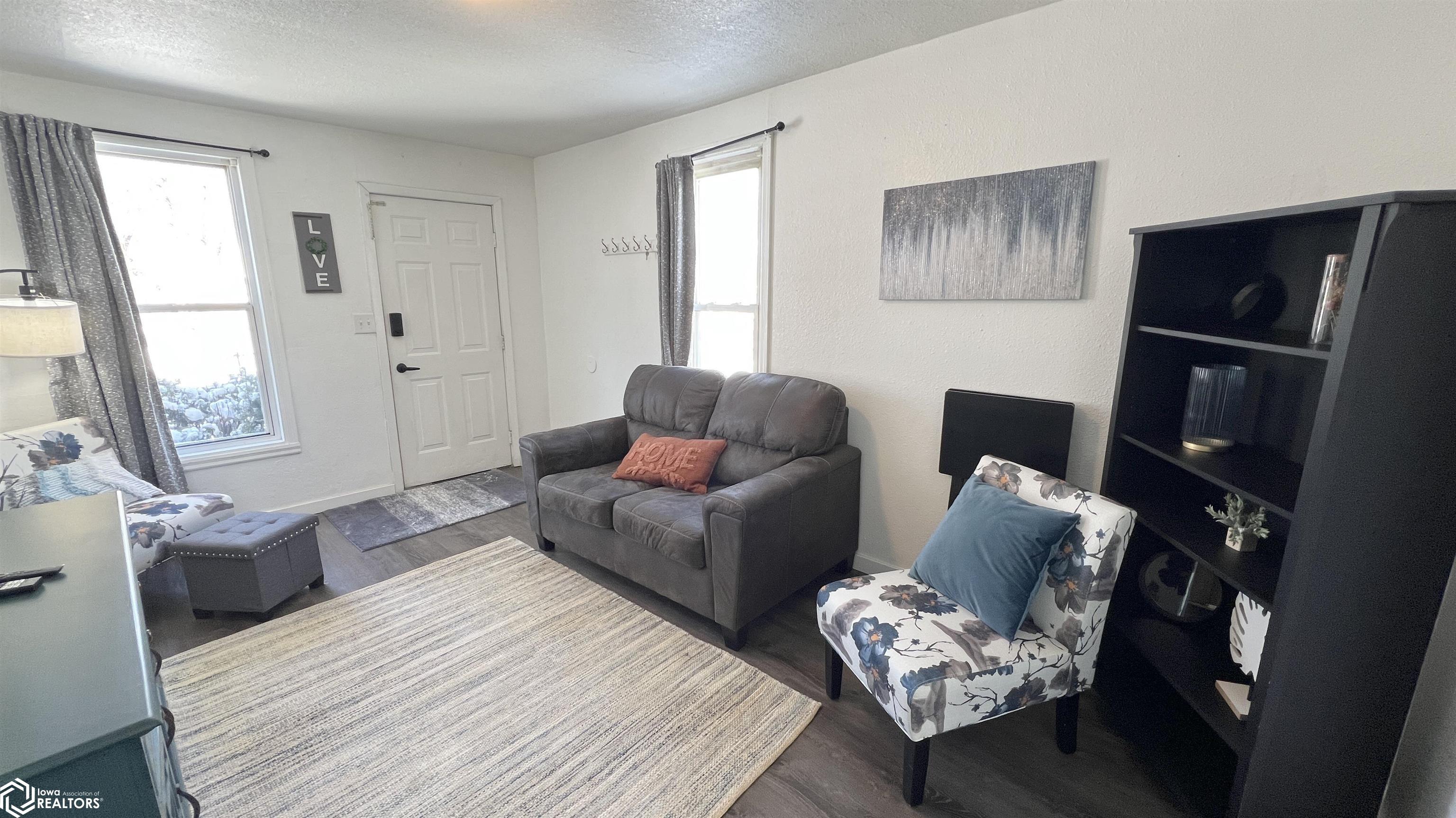 308 S 12th Street, Clear Lake, Iowa image 4