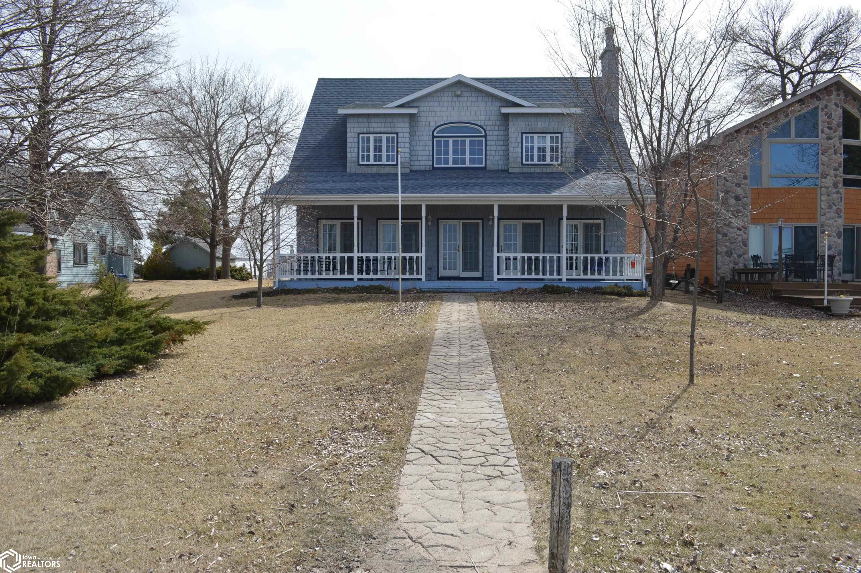 5882 S Shore Drive, Clear Lake, Iowa image 17