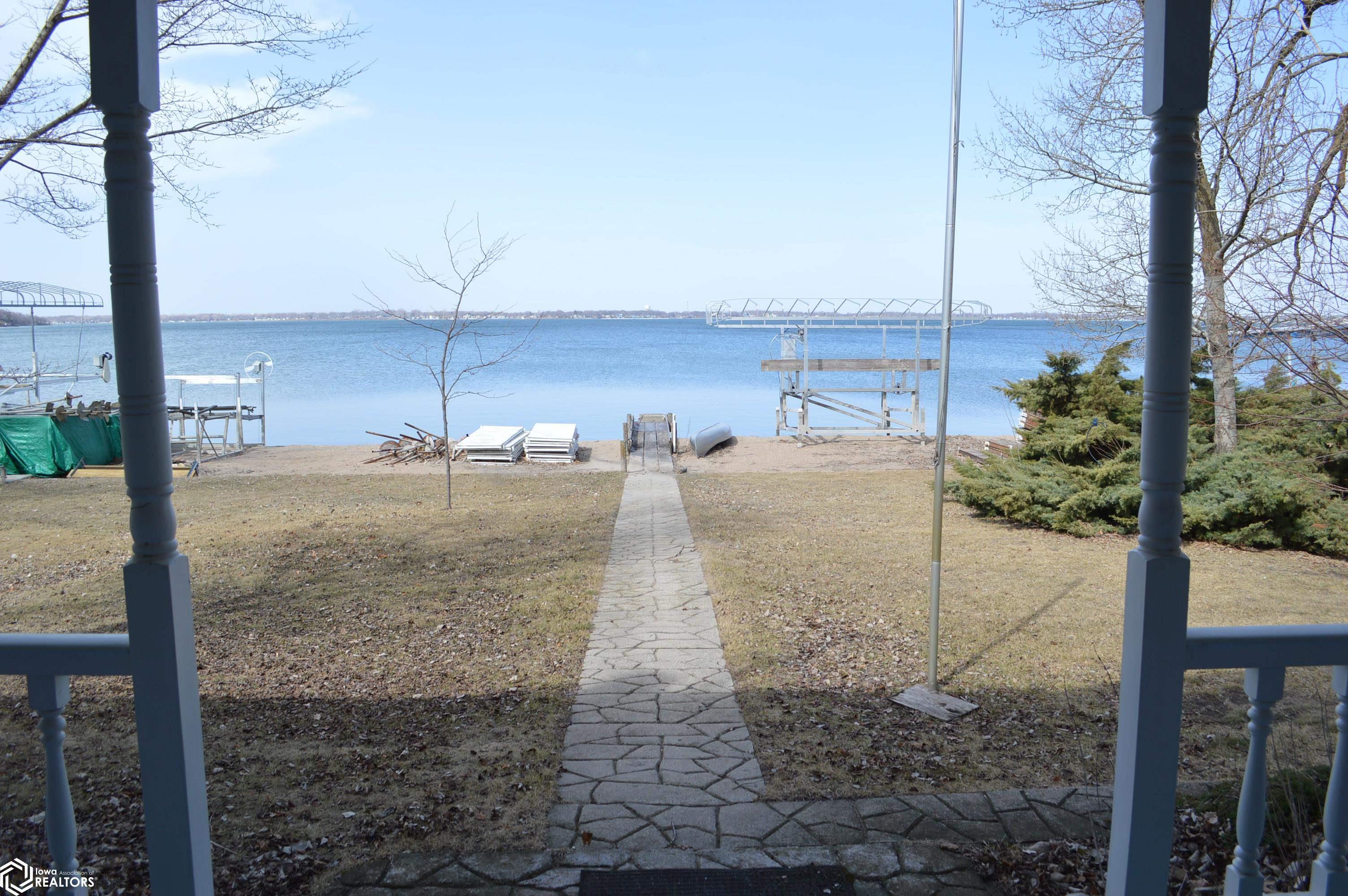 5882 S Shore Drive, Clear Lake, Iowa image 19