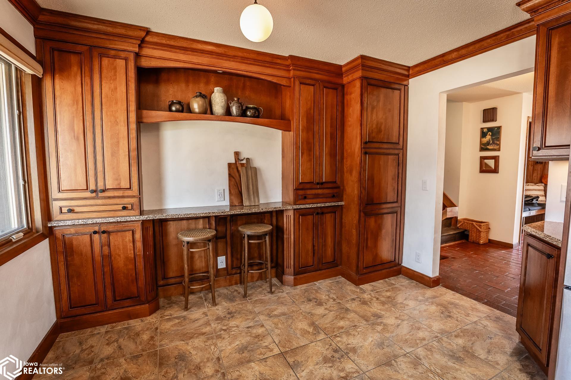 1717 Country Club Place, Marshalltown, Iowa image 25