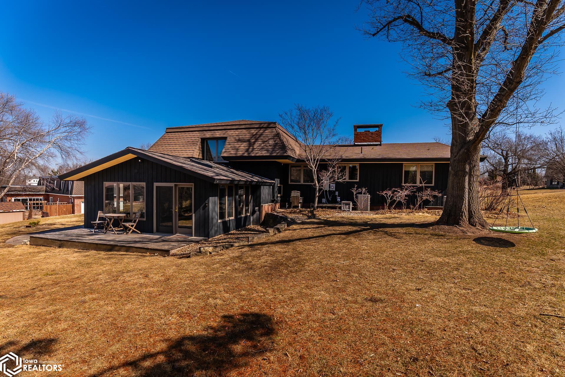 1717 Country Club Place, Marshalltown, Iowa image 5