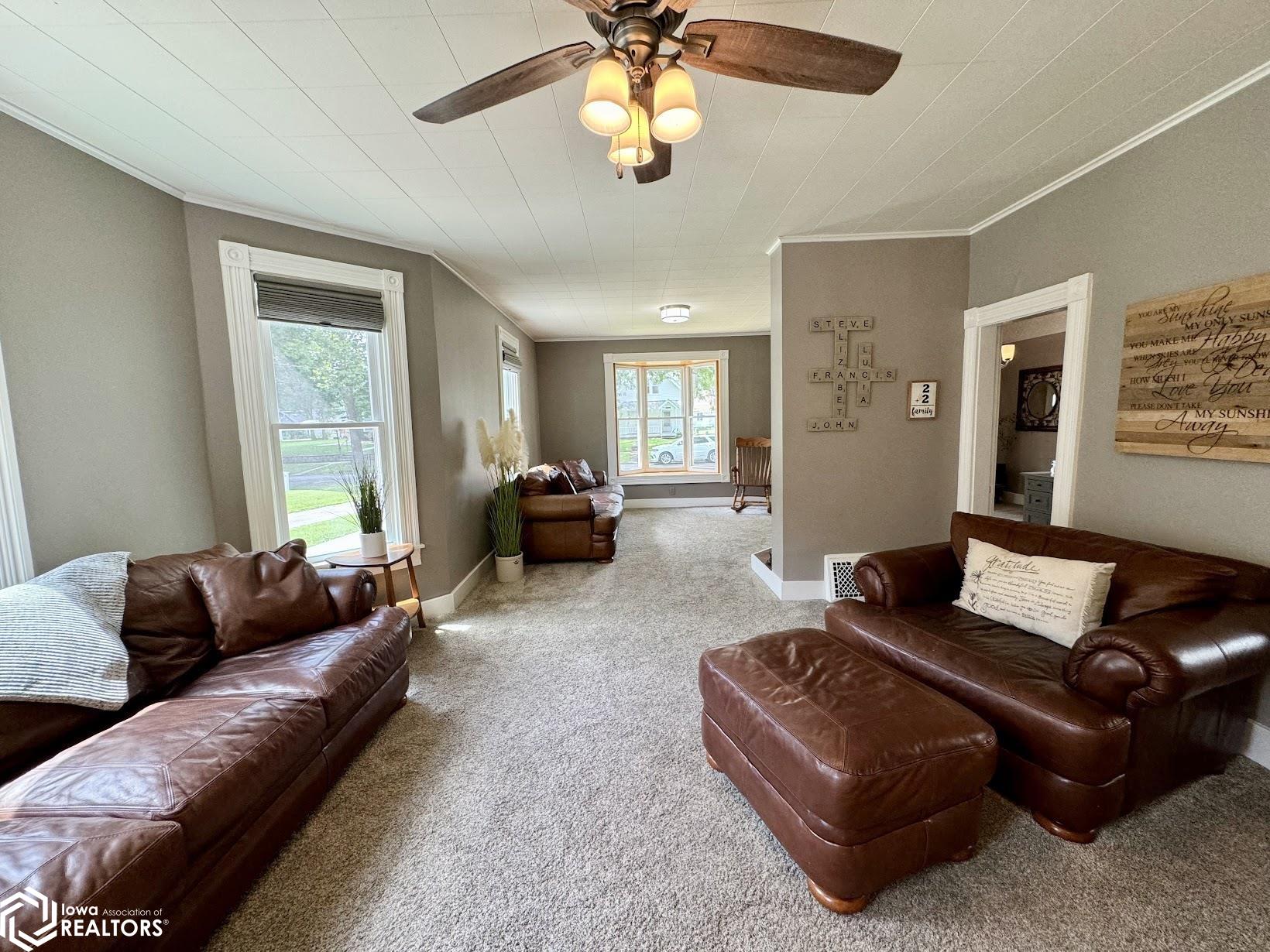 2072 Highland Avenue, Burlington, Iowa image 16