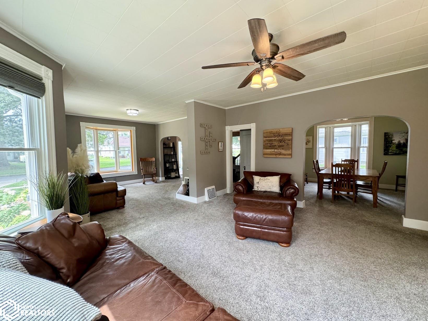 2072 Highland Avenue, Burlington, Iowa image 17