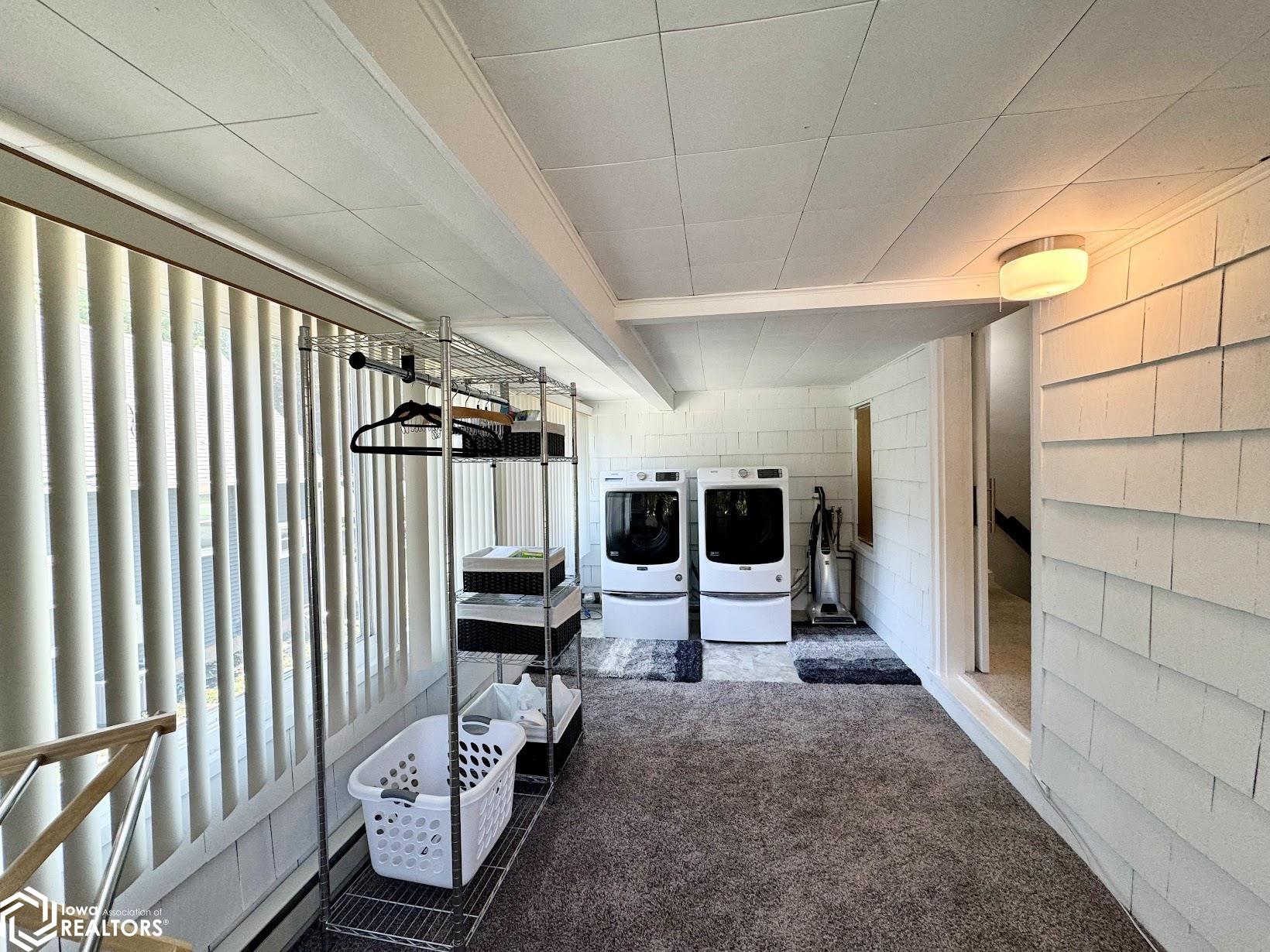 2072 Highland Avenue, Burlington, Iowa image 36