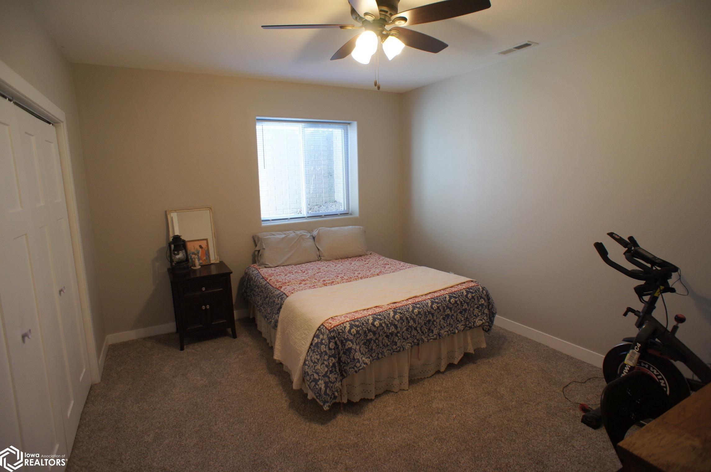 608 Oakwood Drive, Webster City, Iowa image 27