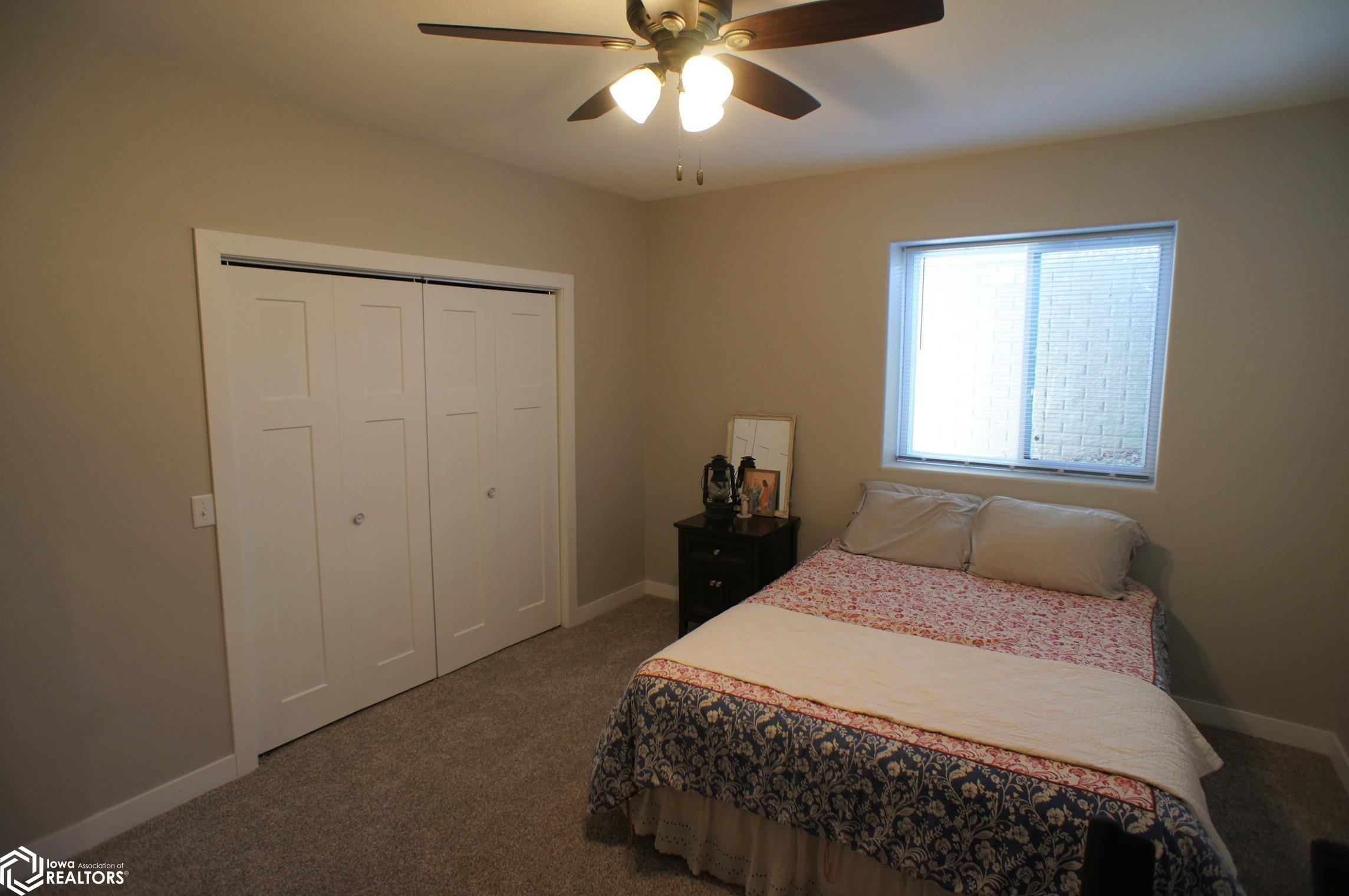 608 Oakwood Drive, Webster City, Iowa image 28