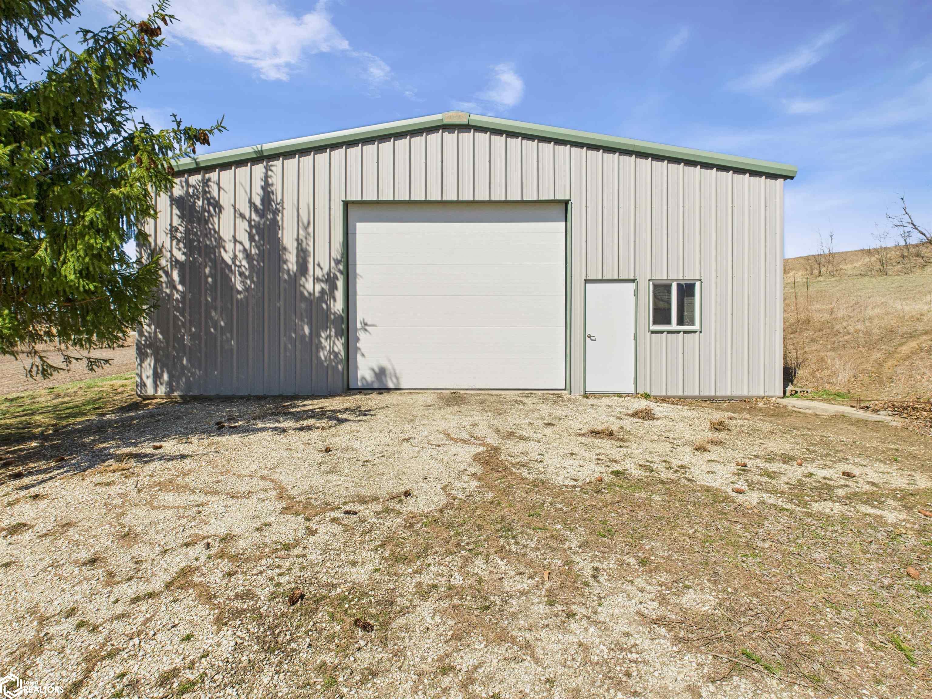 3556 Highway 99, Wapello, Iowa image 10