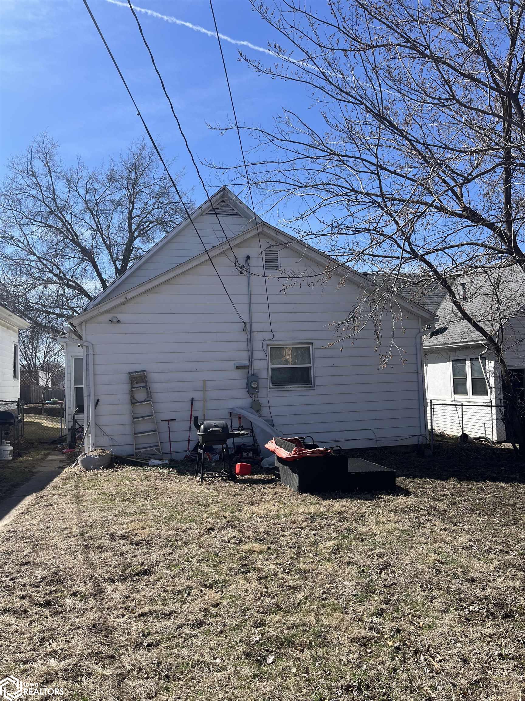 702 S 8th Street, Burlington, Iowa image 6