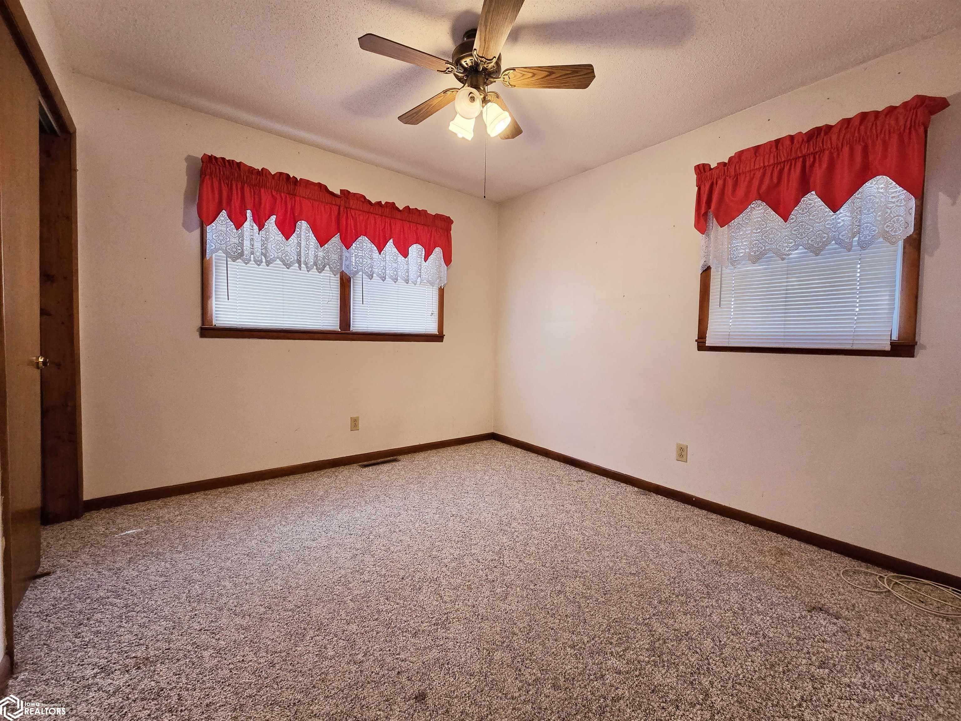 1213 Main Street, Montrose, Iowa image 7