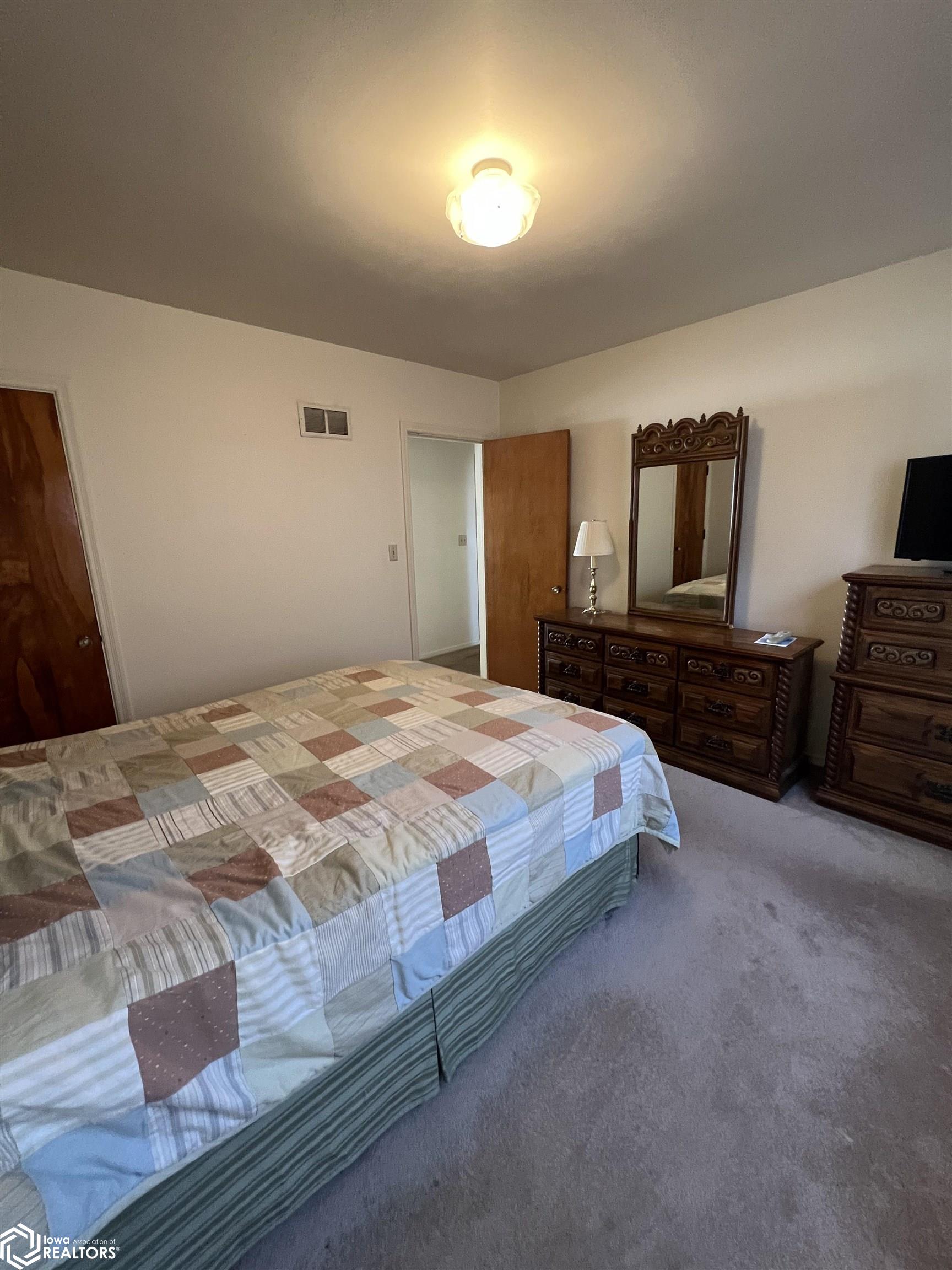 515 No 17th Street, Keokuk, Iowa image 38