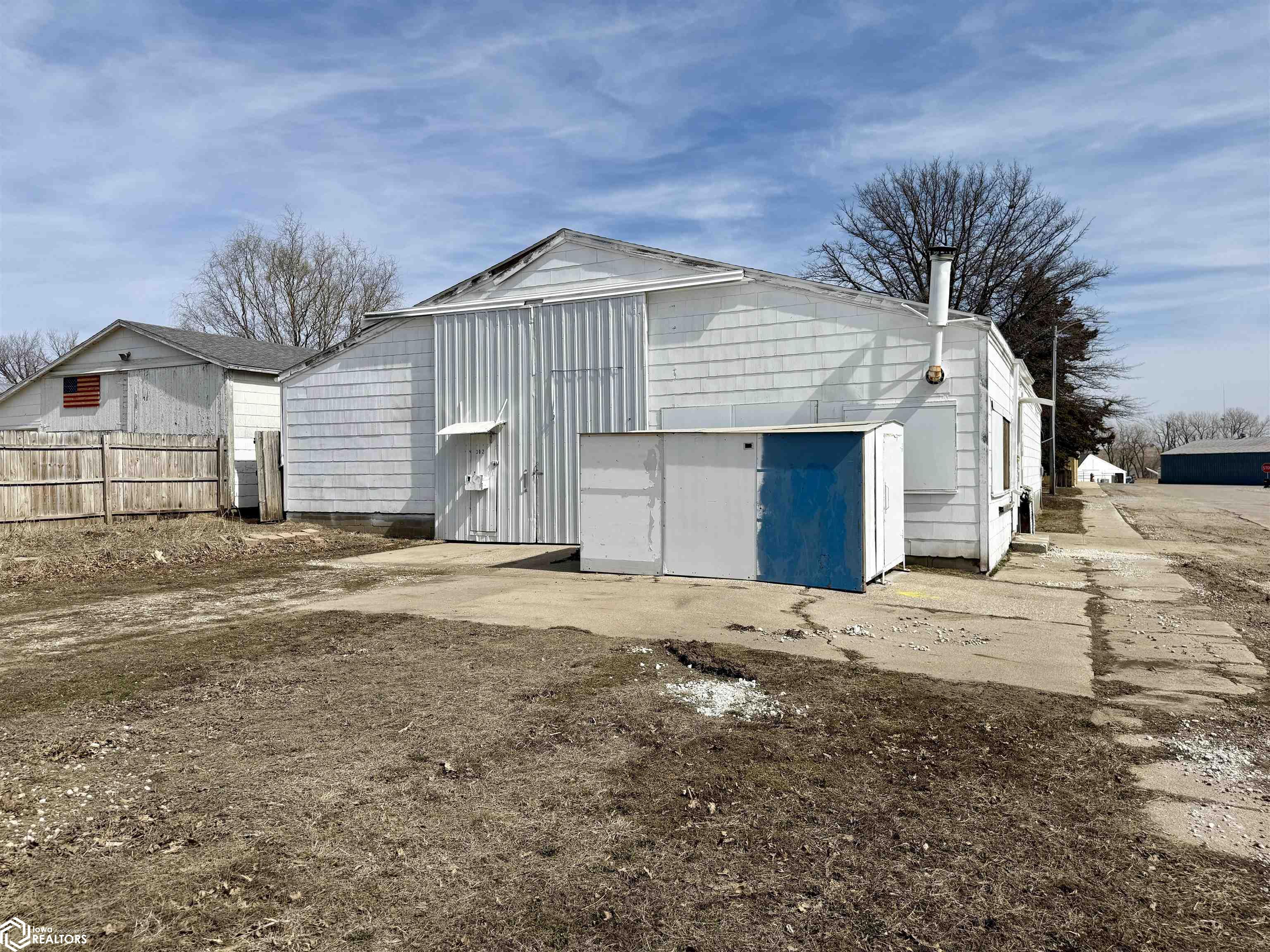 302 Ellen Street, Irwin, Iowa image 1