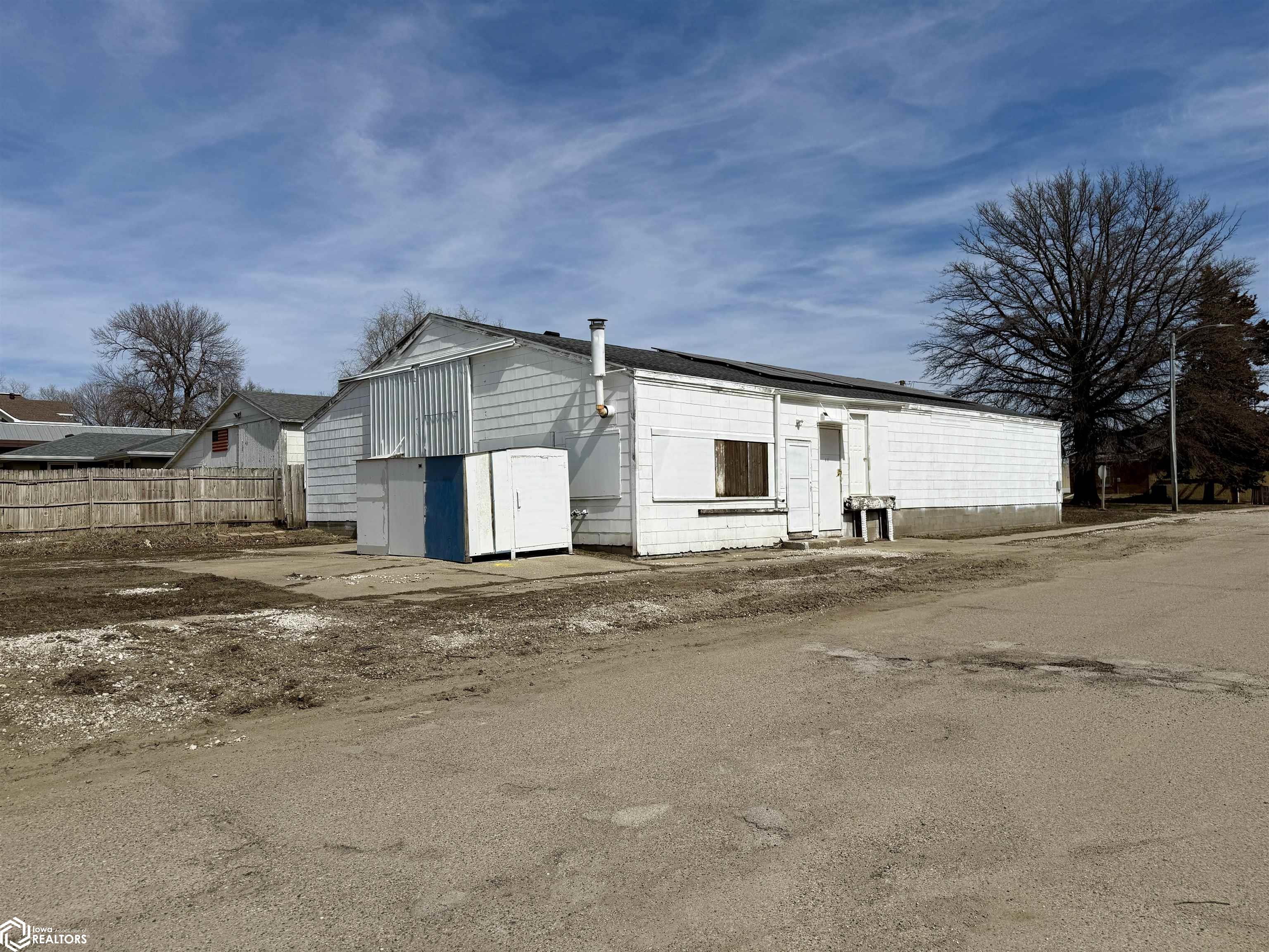 302 Ellen Street, Irwin, Iowa image 2