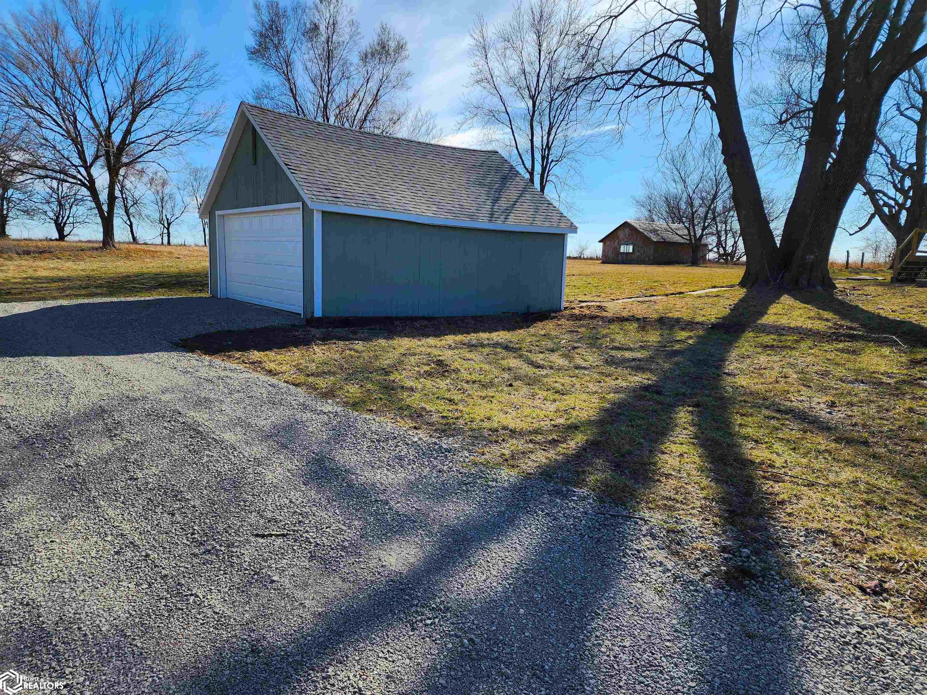2083 Iowa Road, Allerton, Iowa image 37