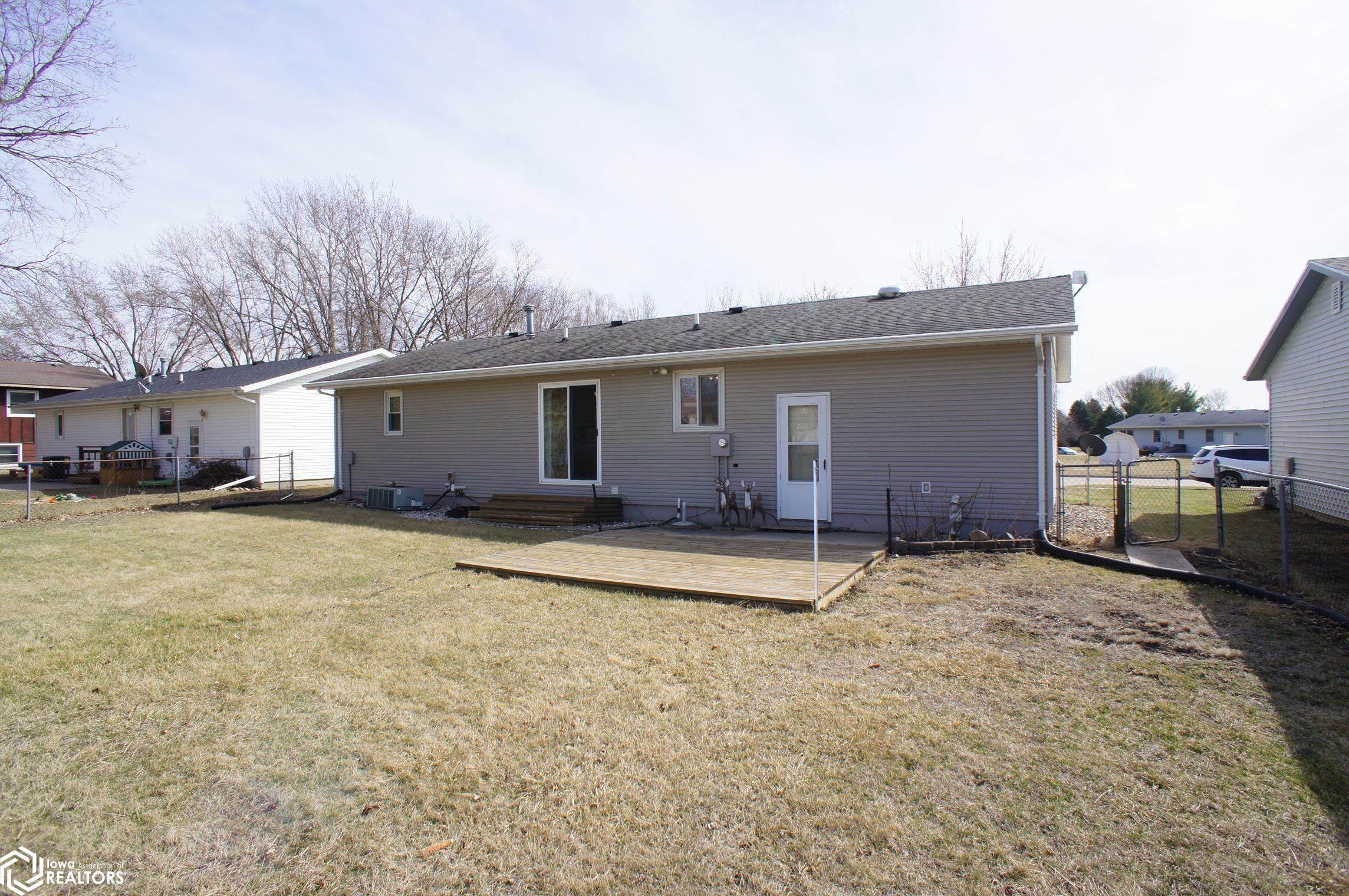 1507 Grand Street, Webster City, Iowa image 18