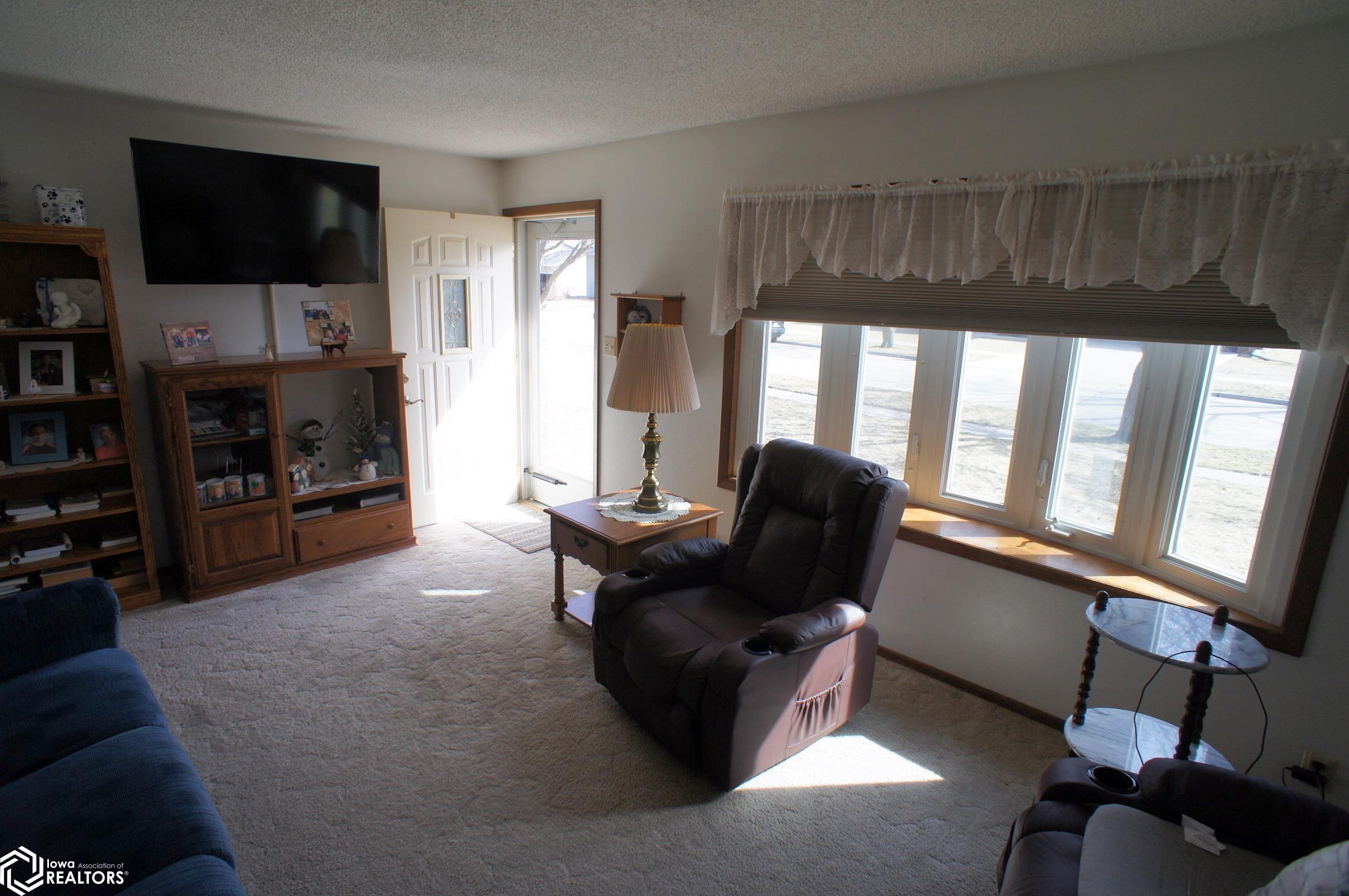 1507 Grand Street, Webster City, Iowa image 4