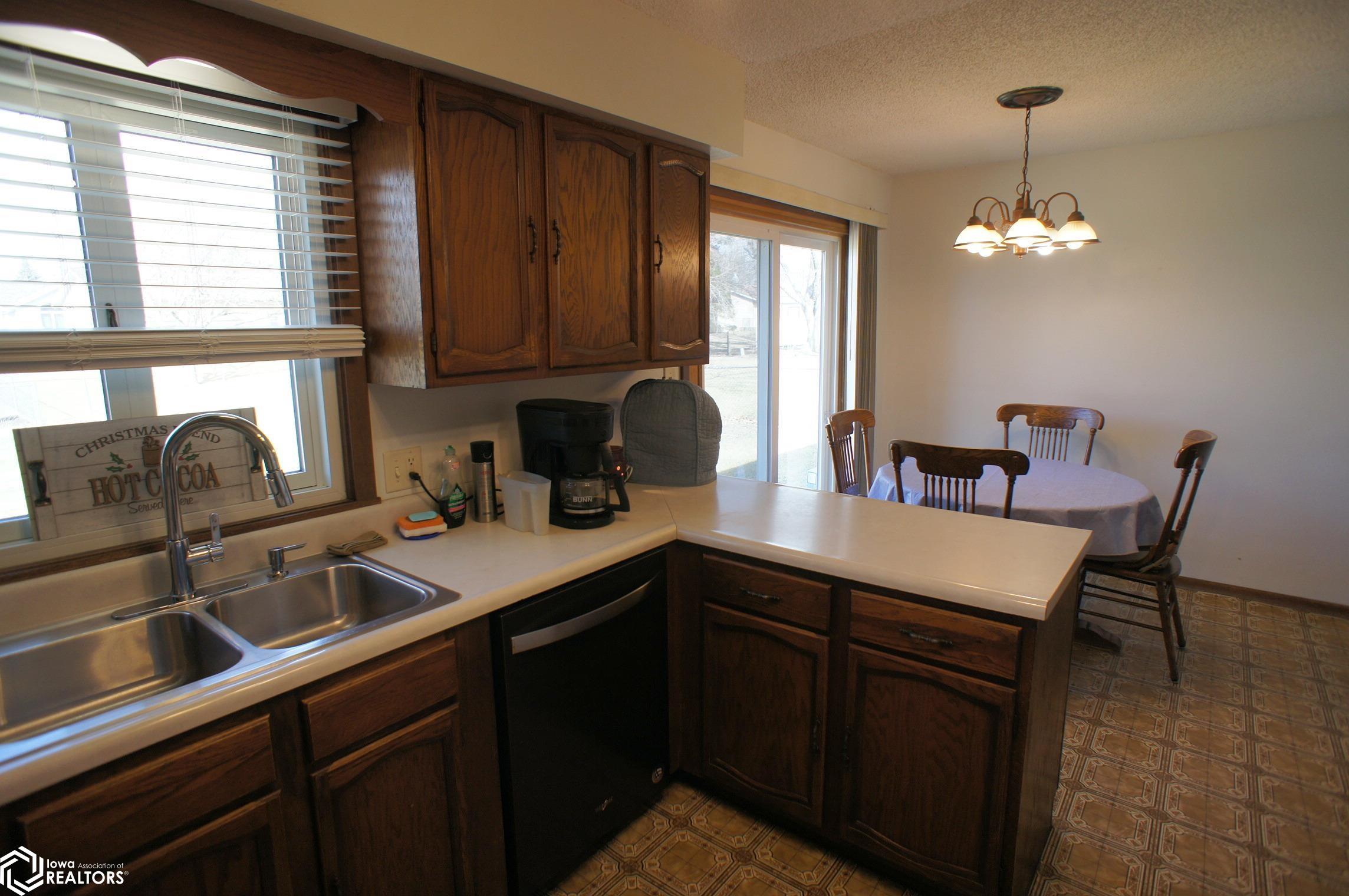 1507 Grand Street, Webster City, Iowa image 10