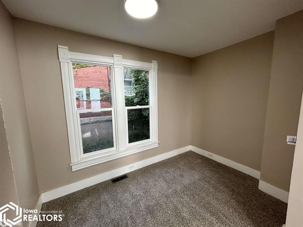 1620 Smith Street, Burlington, Iowa image 10