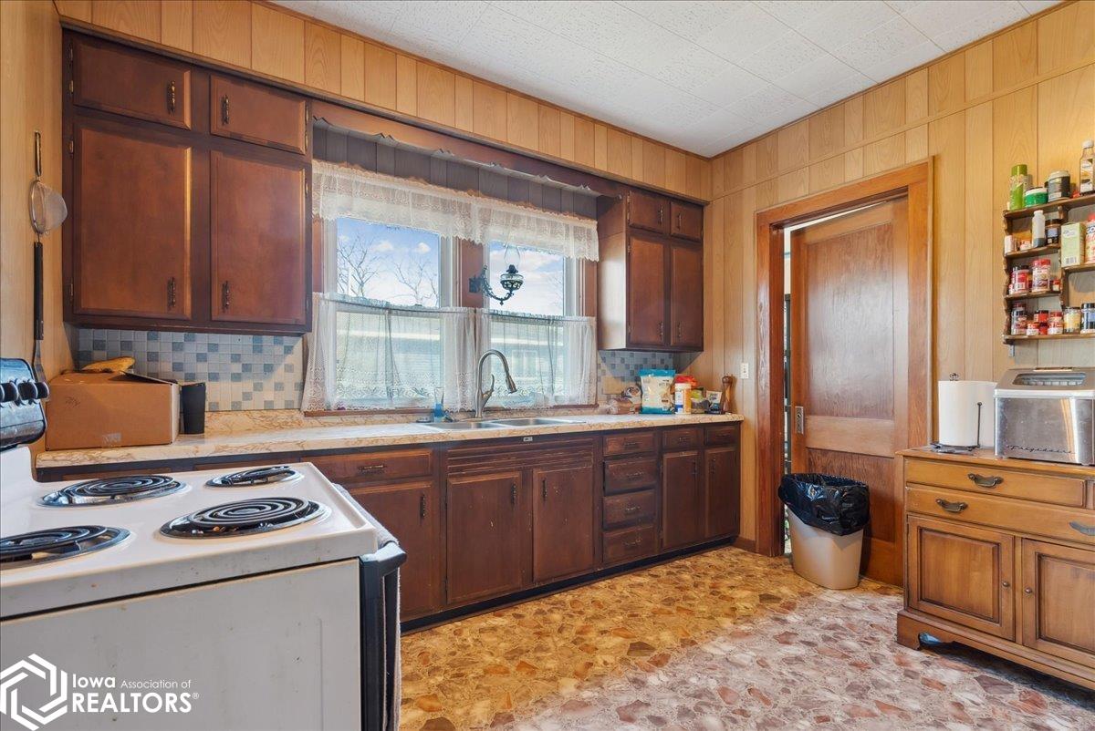 514 Washington Street, Gladbrook, Iowa image 18