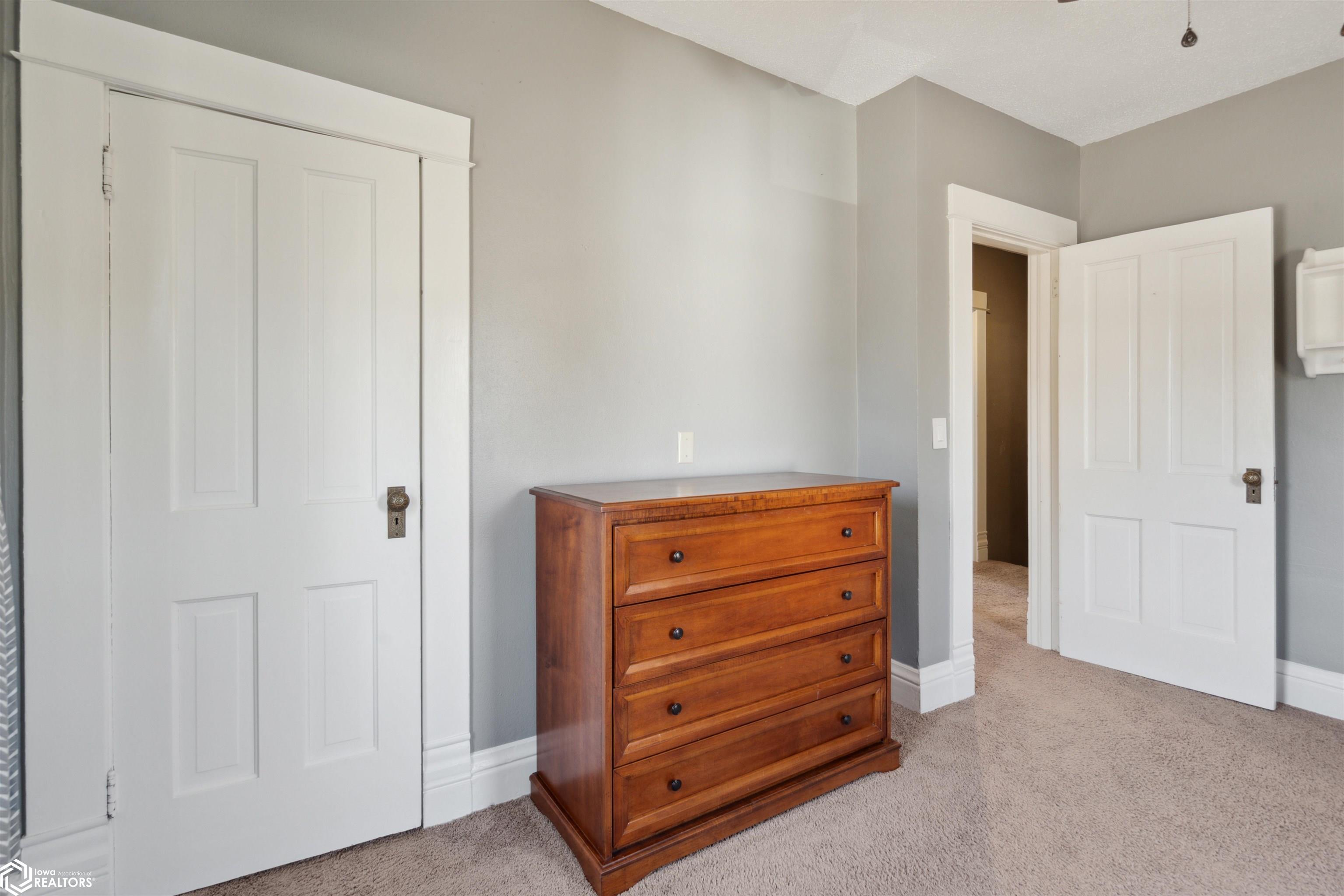 513 E Poplar Street, Roland, Iowa image 25