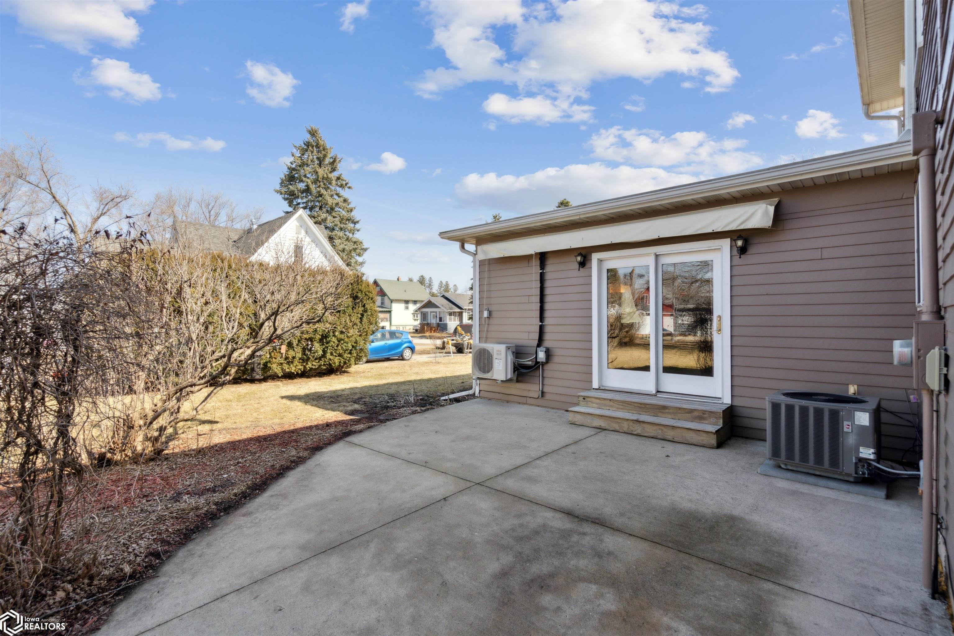 513 E Poplar Street, Roland, Iowa image 35