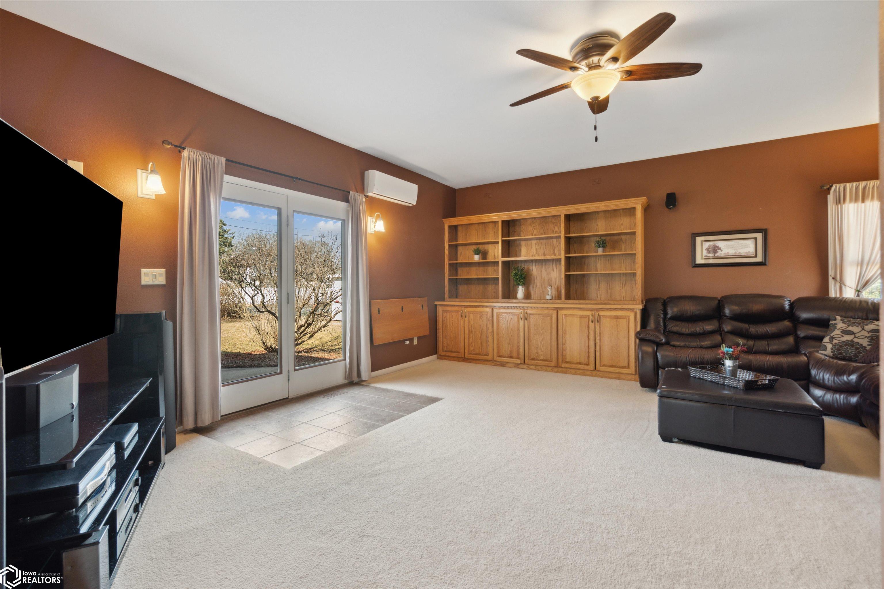 513 E Poplar Street, Roland, Iowa image 10