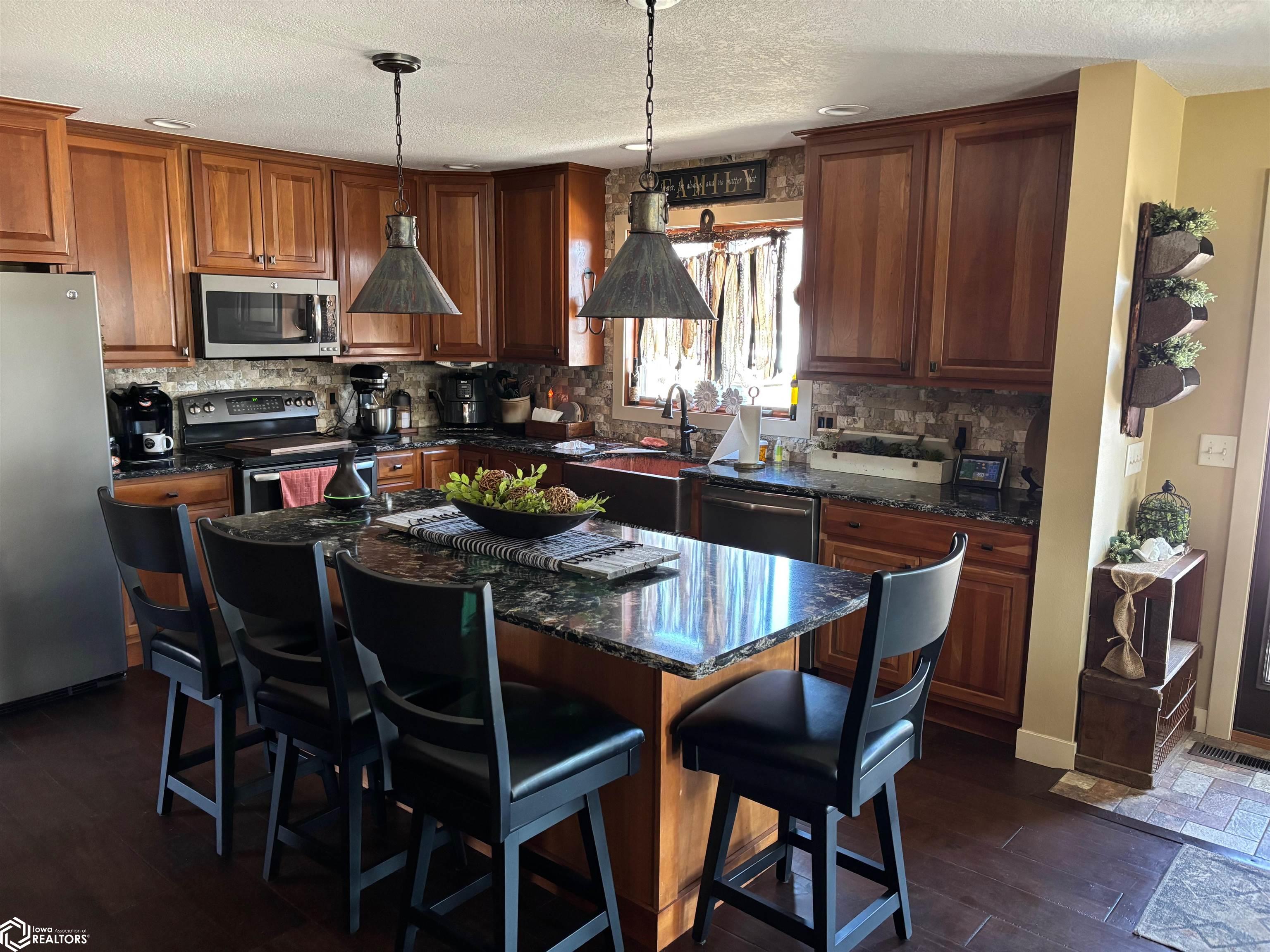 2 Hillcrest Street, Ventura, Iowa image 9