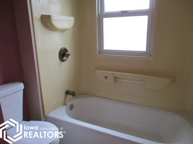 305 W Jefferson Street, Bloomfield, Iowa image 13