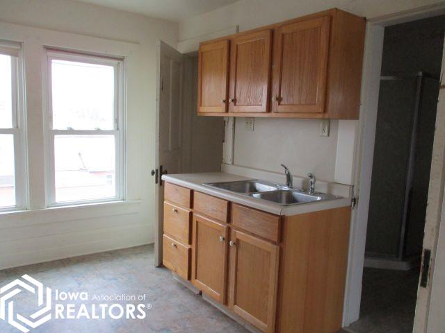 305 W Jefferson Street, Bloomfield, Iowa image 34