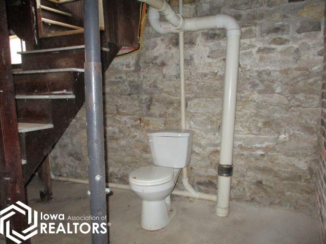 305 W Jefferson Street, Bloomfield, Iowa image 47