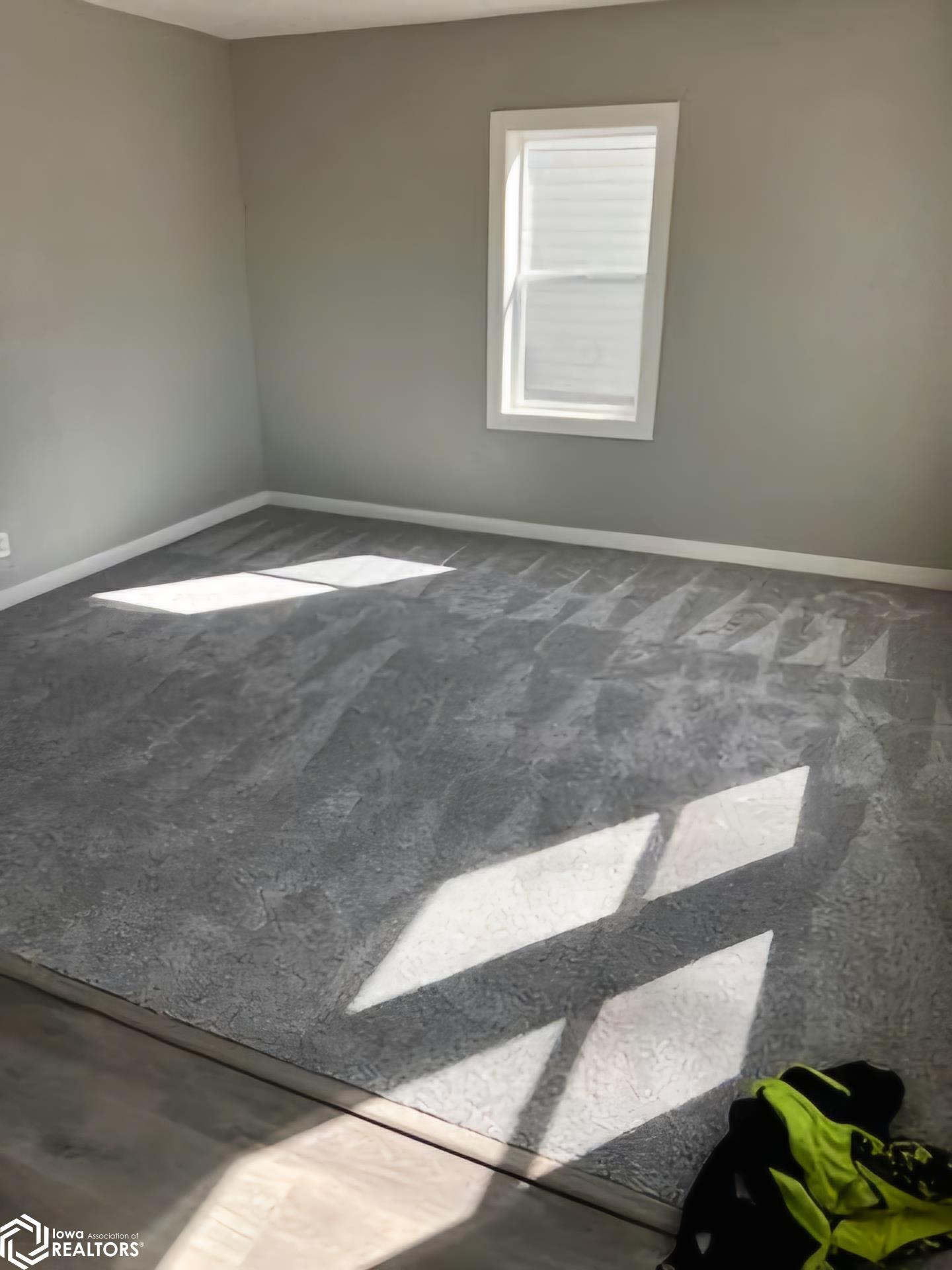 307 N Linden Street, Lamoni, Iowa image 6