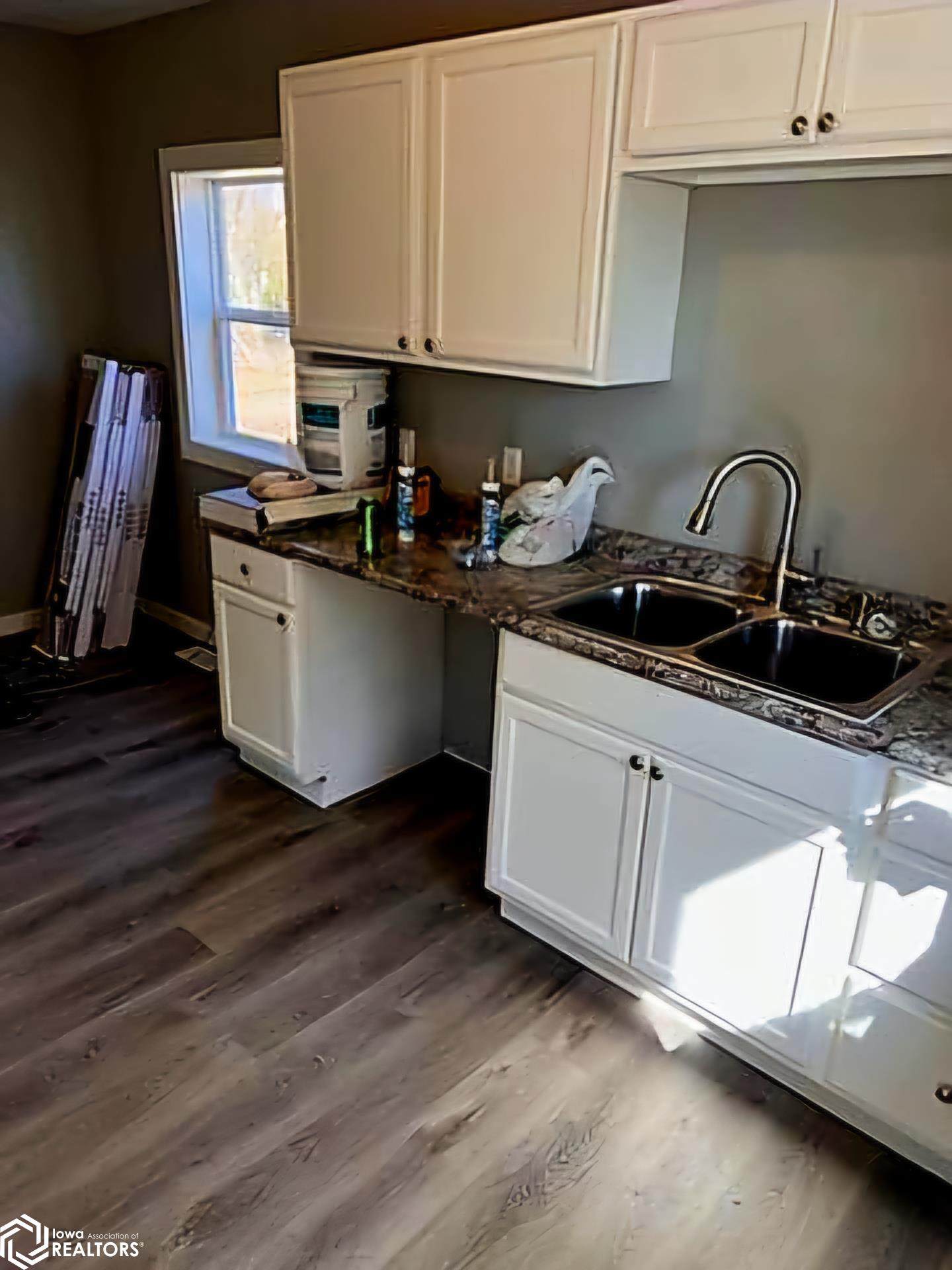 307 N Linden Street, Lamoni, Iowa image 9