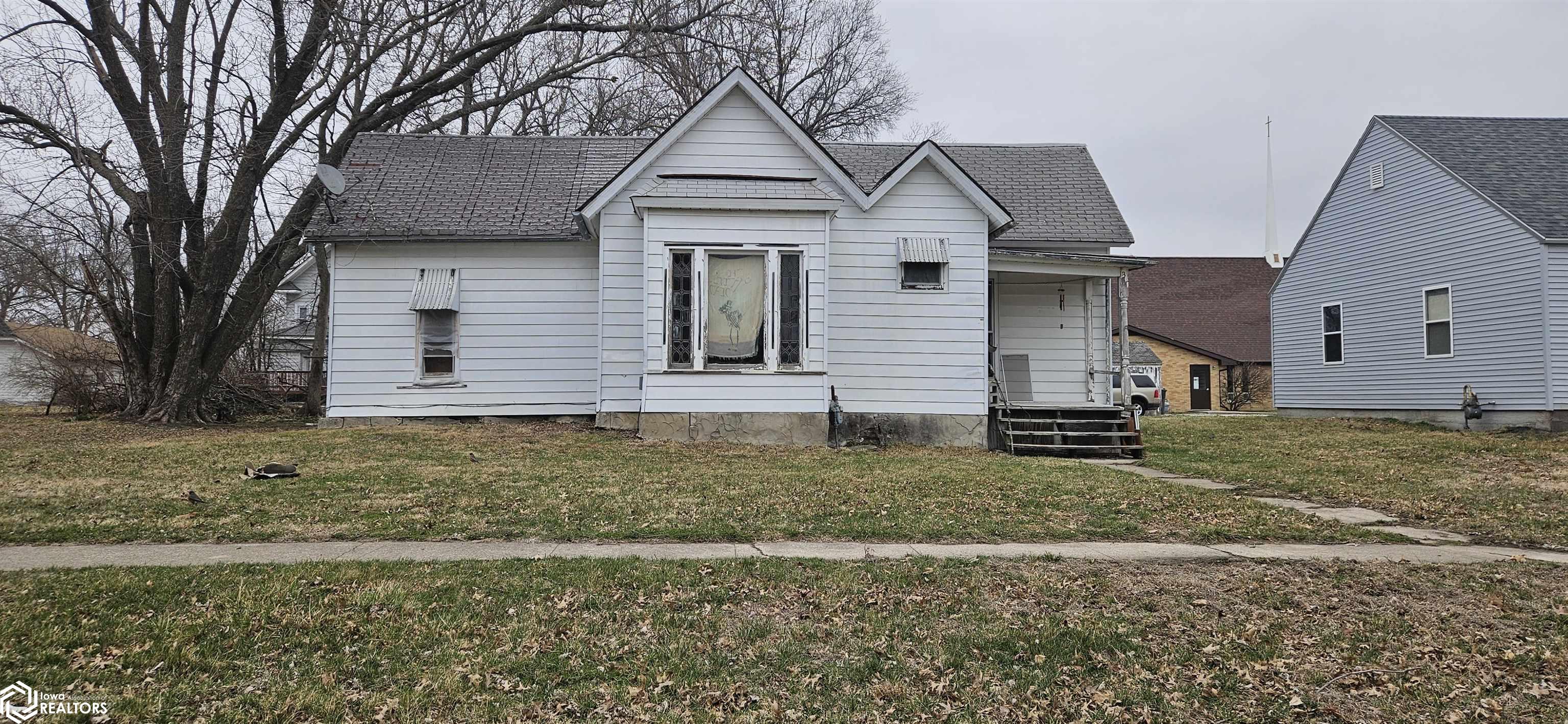 311 N Linden, Lamoni, Iowa image 1